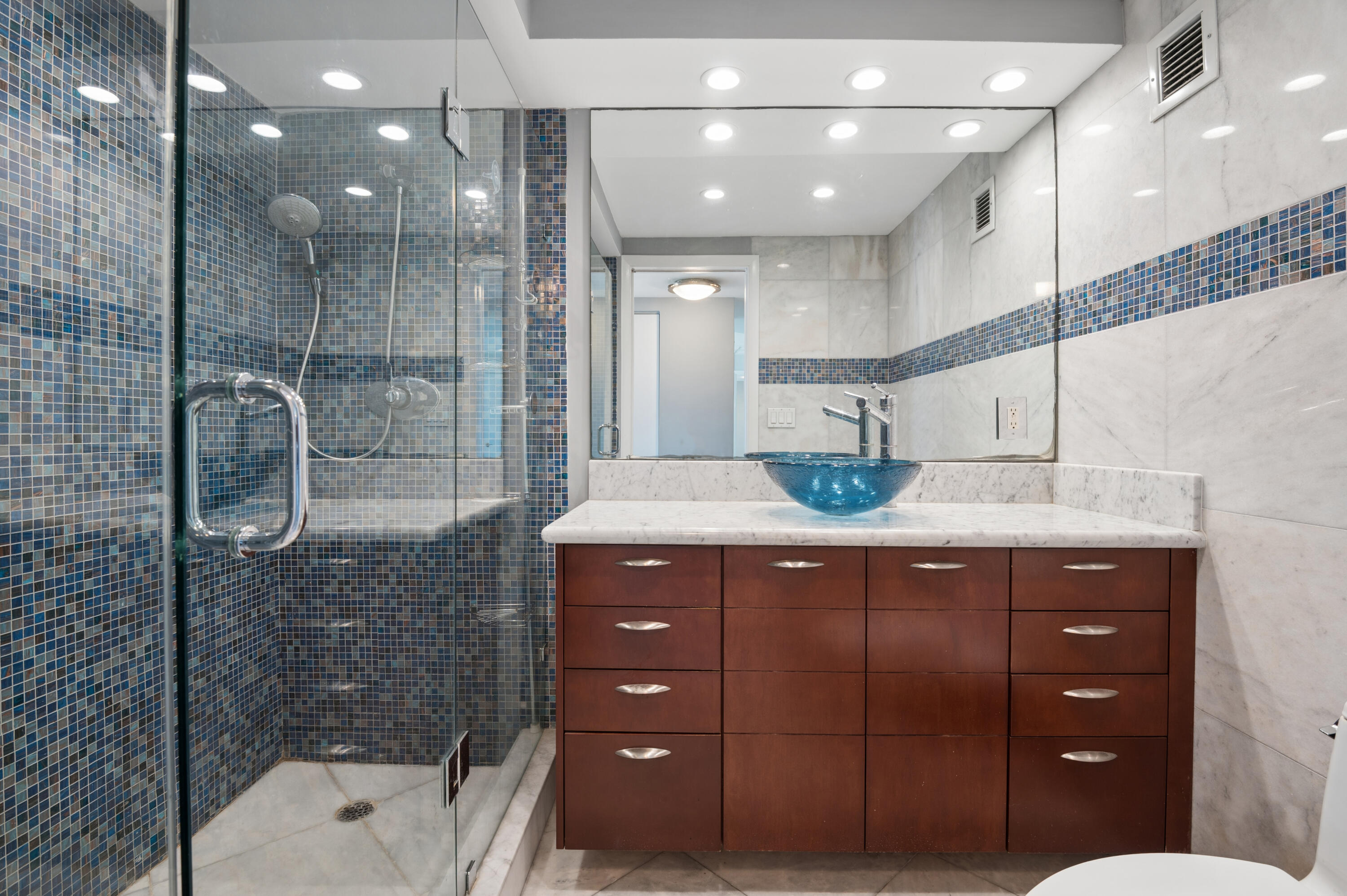 POINT OF AMERICAS CONDO - Residential