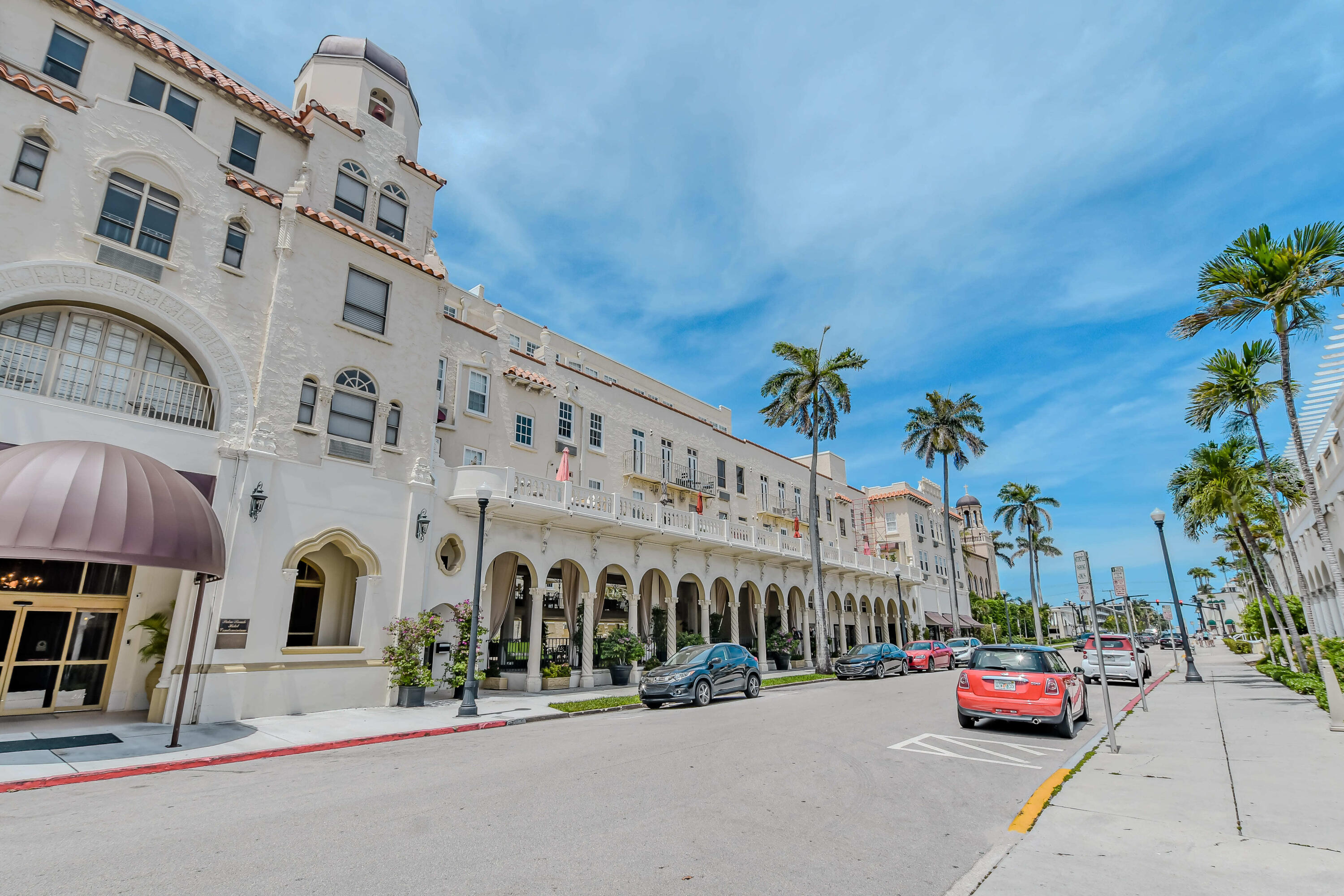 PALM BEACH HOTEL CONDO - Residential