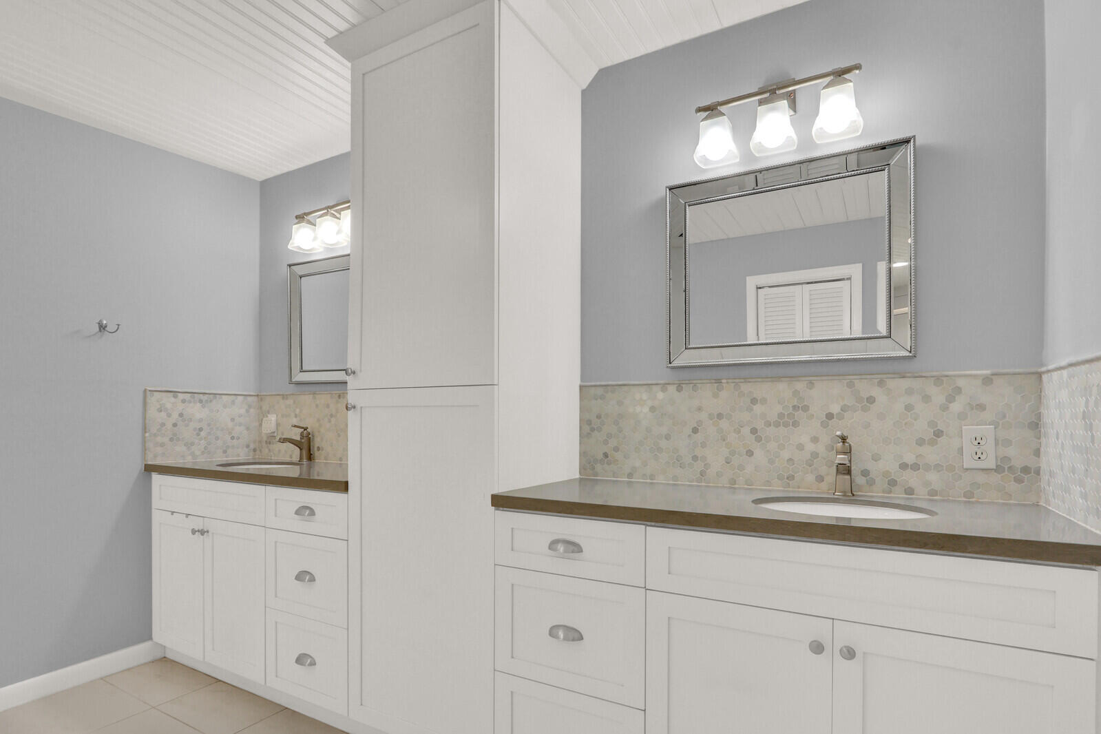 PALM BEACH GARDENS 3 - Residential
