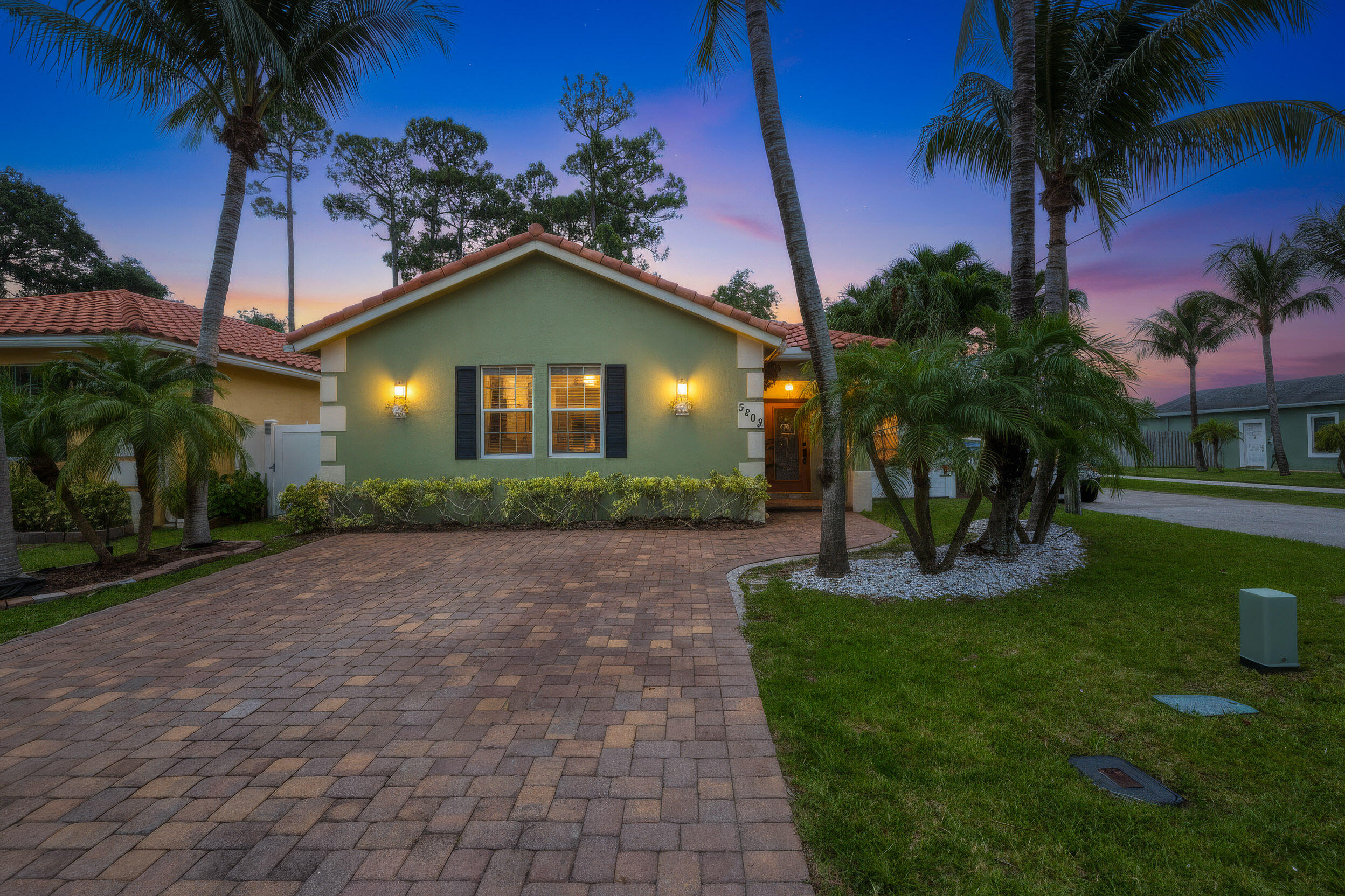 ST PAUL ESTATES - Residential