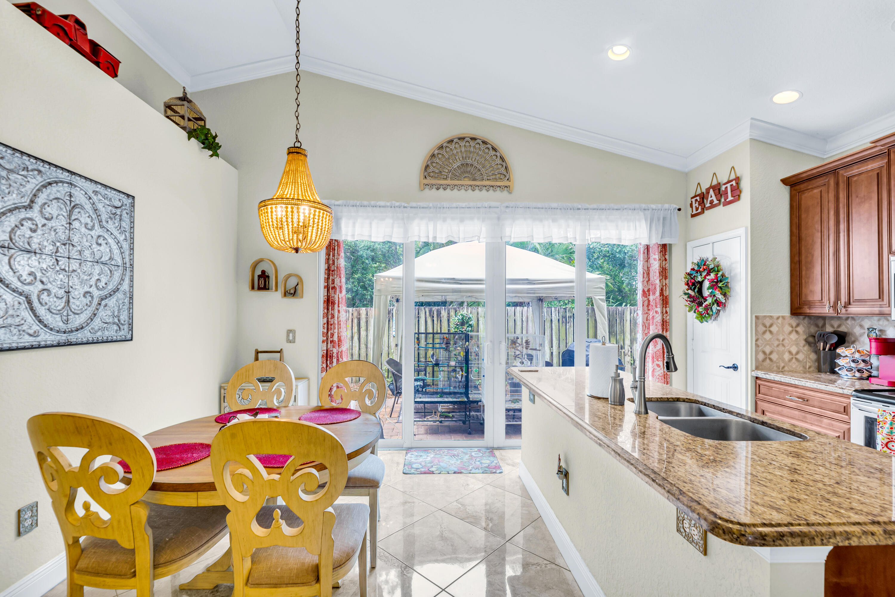 ST PAUL ESTATES - Residential