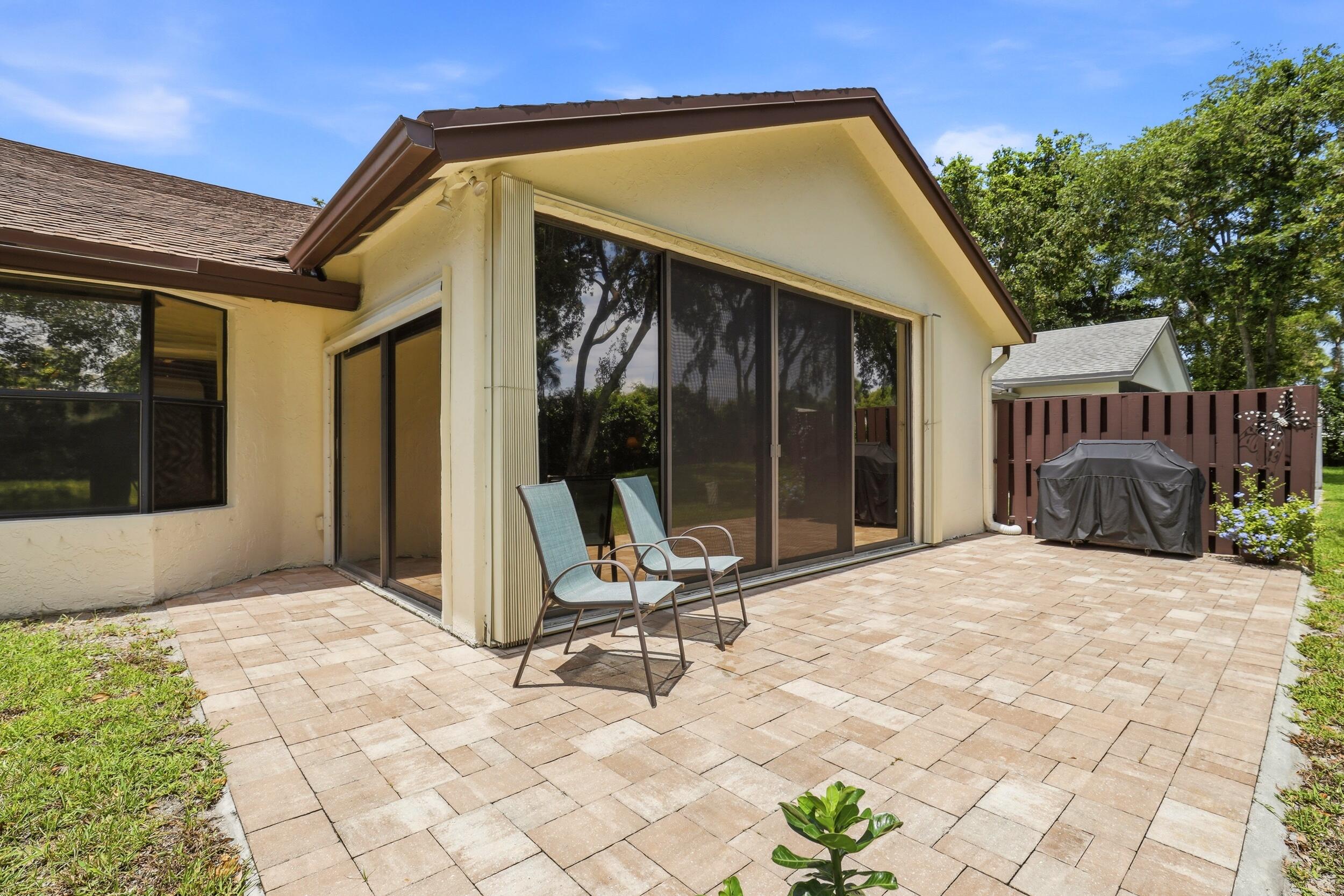 EQUESTRIAN - Residential