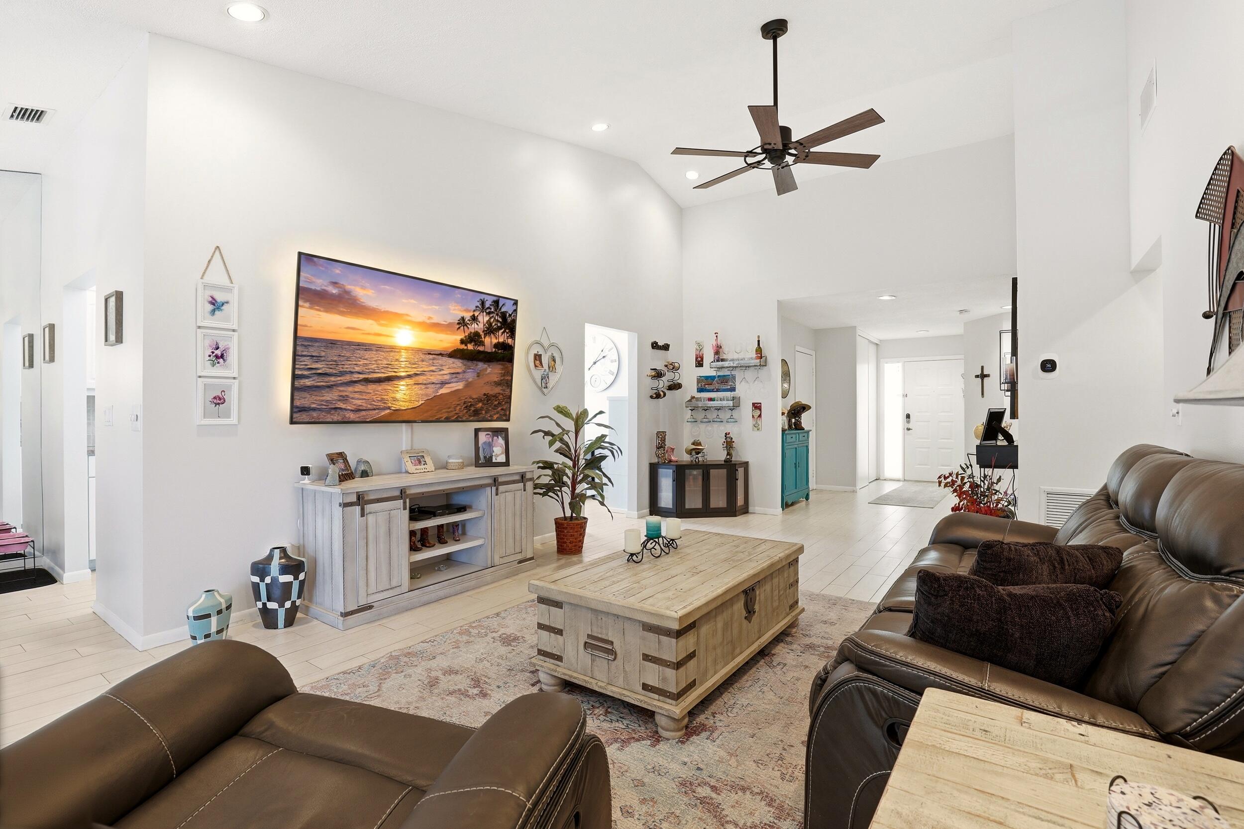 EQUESTRIAN - Residential