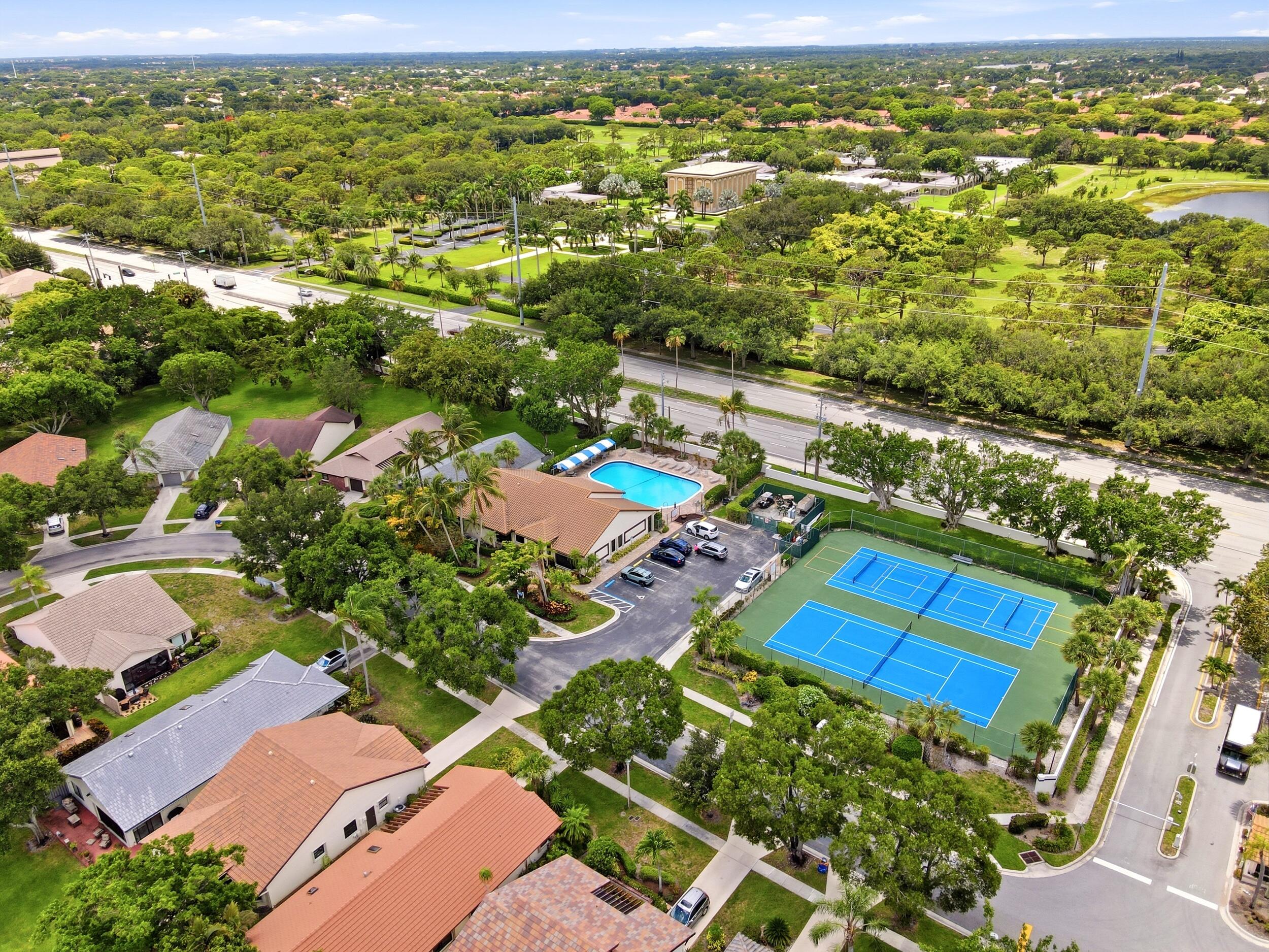 EQUESTRIAN - Residential