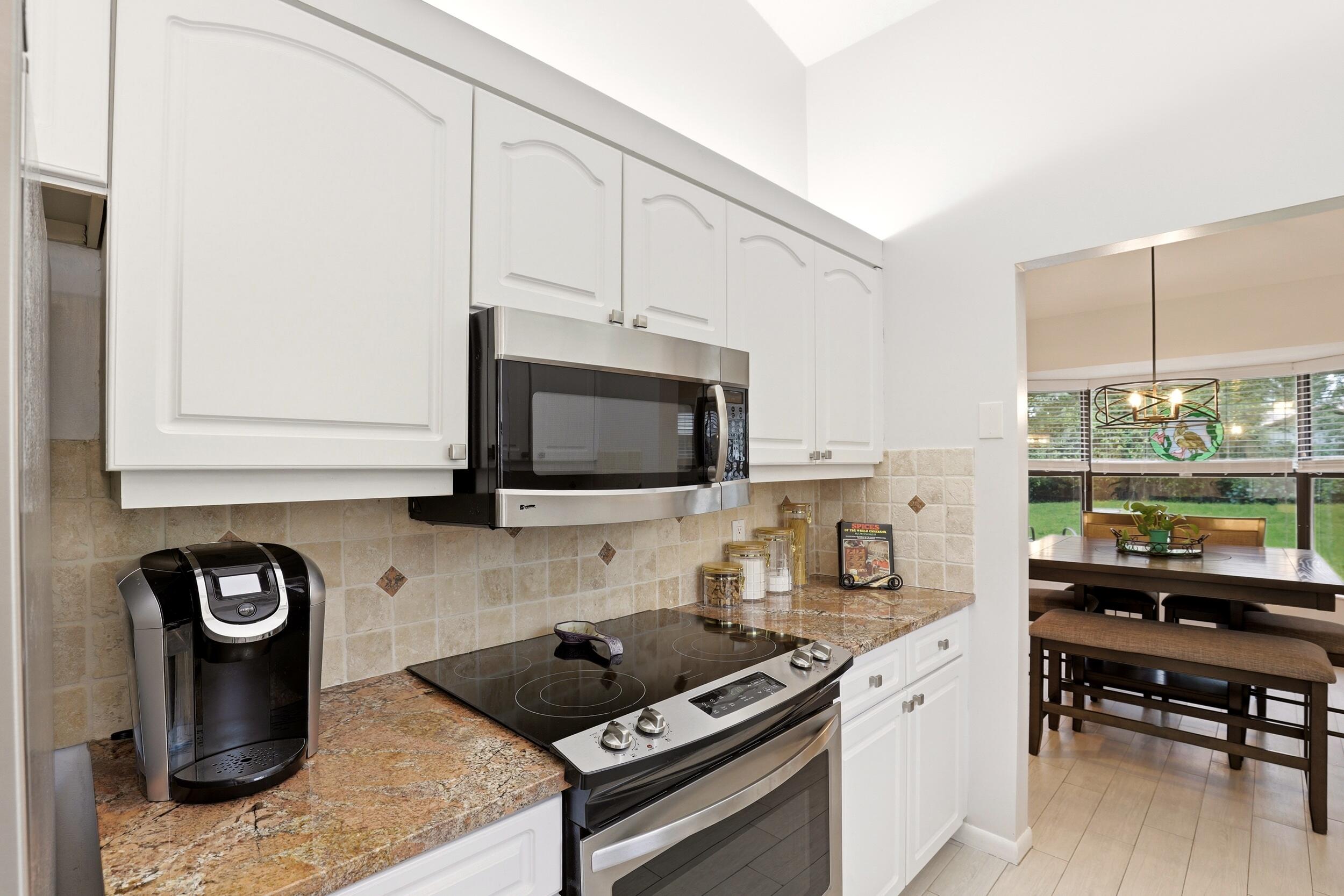 EQUESTRIAN - Residential