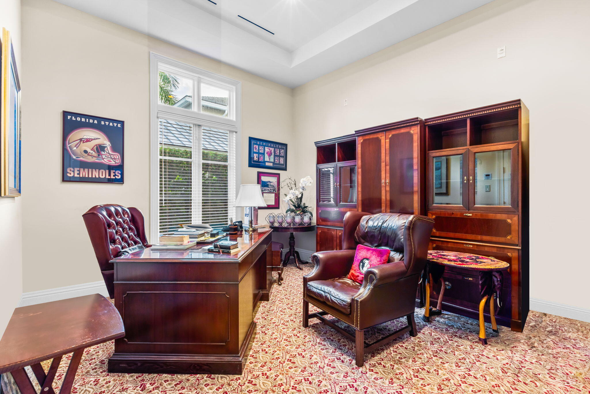 LAKE SHORES LANTANA - Residential