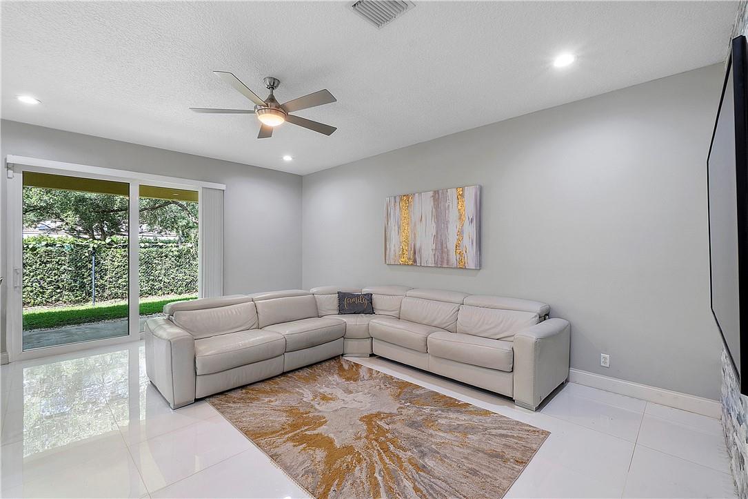 Coquina - Residential