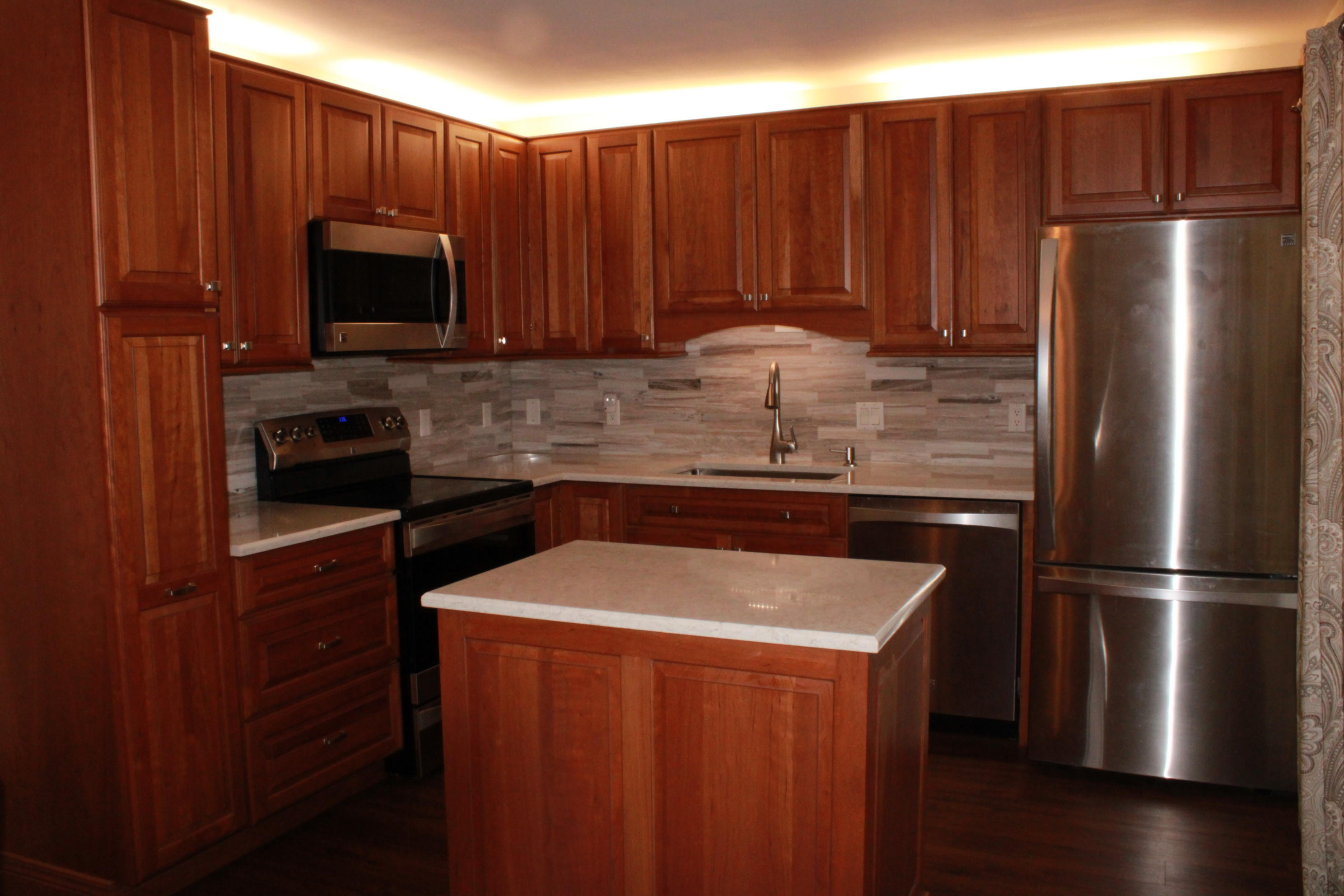 GARDEN LAKES AND GARDEN SQUARE SHOPS - Residential Lease