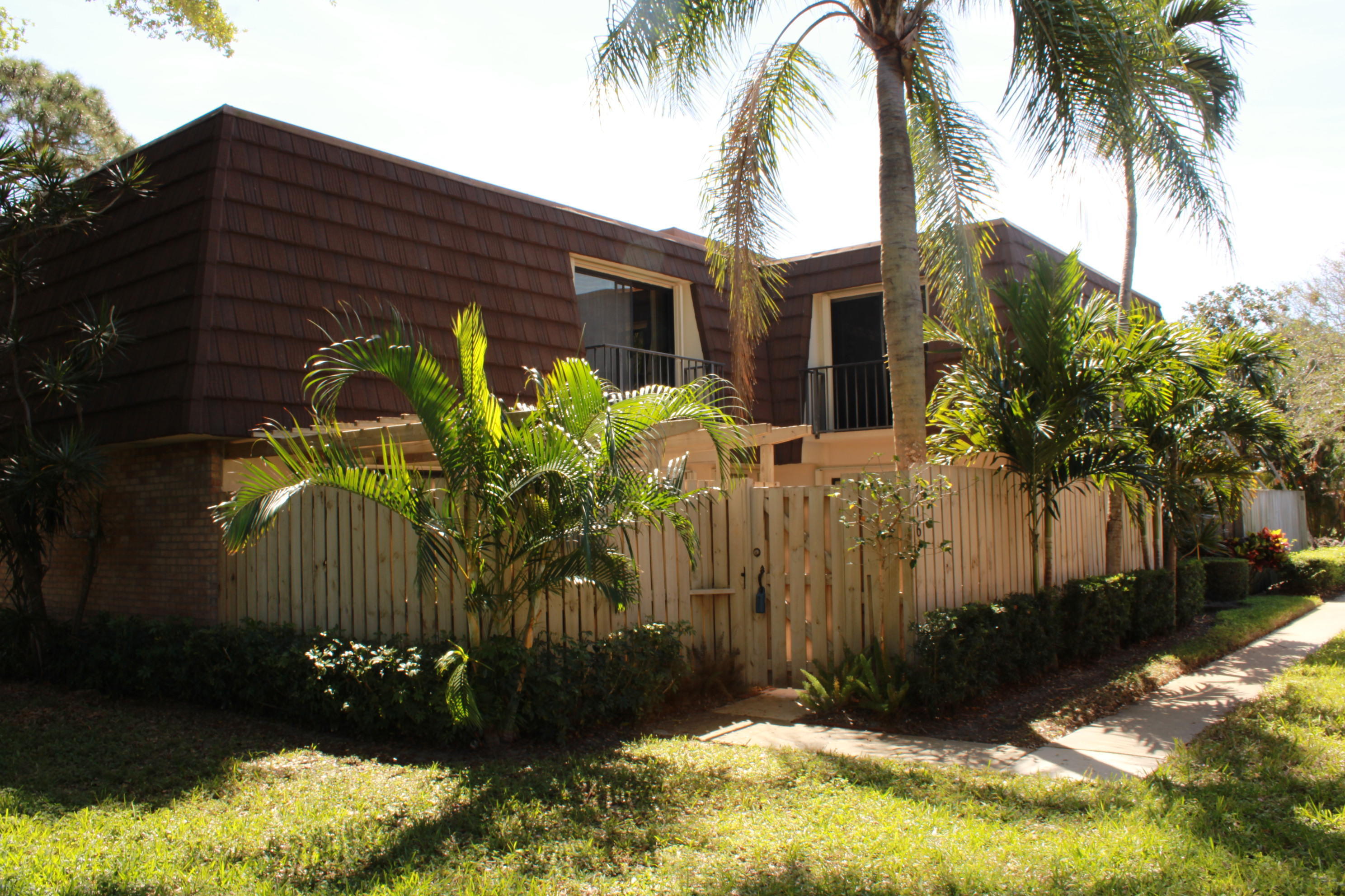 GARDEN LAKES AND GARDEN SQUARE SHOPS - Residential Lease