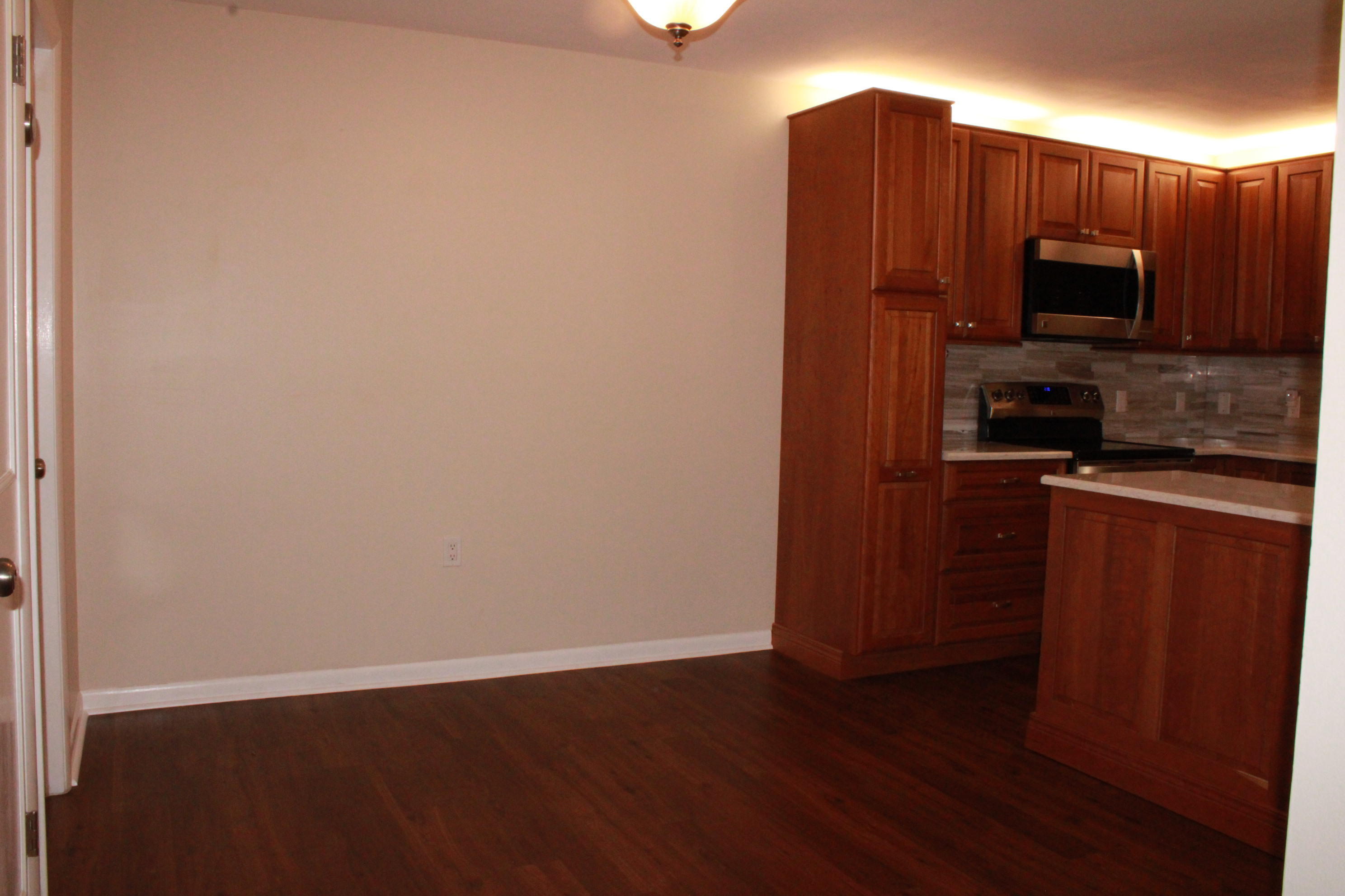 GARDEN LAKES AND GARDEN SQUARE SHOPS - Residential Lease