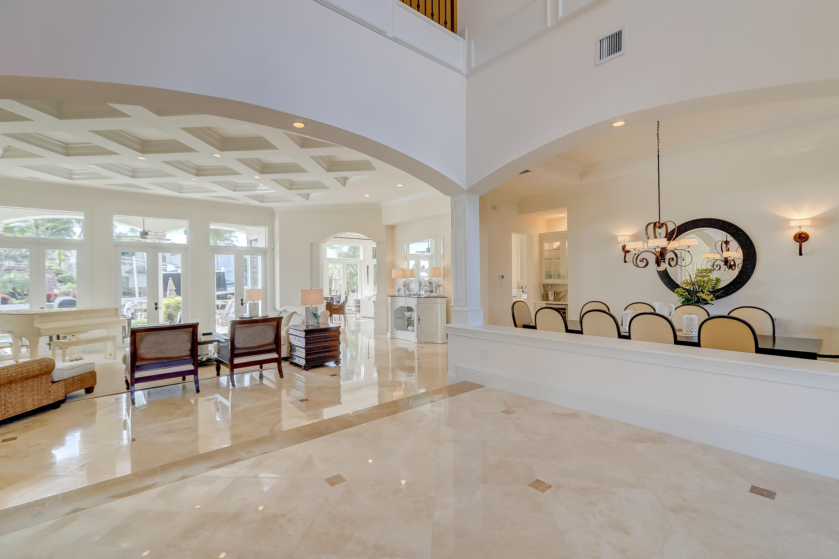 LIGHTHOUSE POINT - Residential