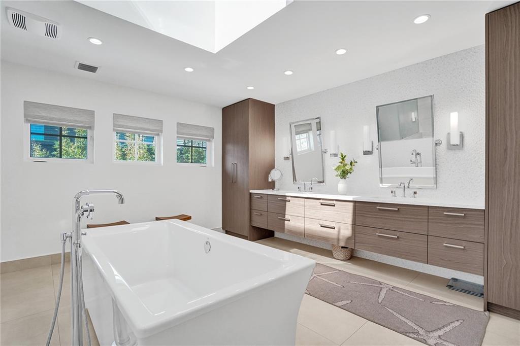 SUNRISE INTRACOASTAL - Residential