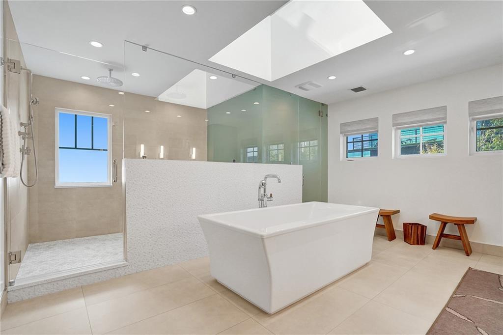SUNRISE INTRACOASTAL - Residential