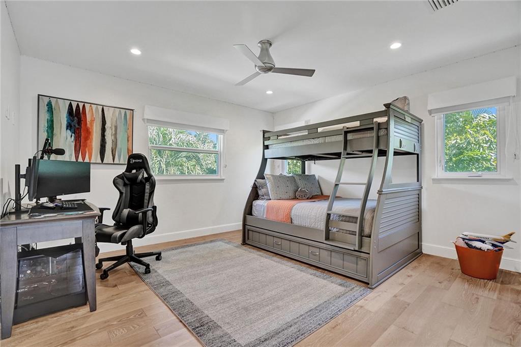 SUNRISE INTRACOASTAL - Residential
