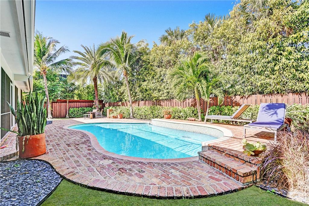 SUNRISE INTRACOASTAL - Residential
