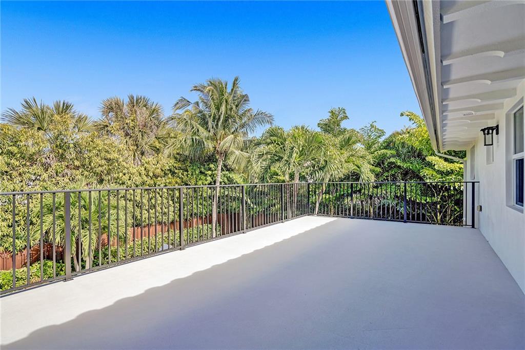 SUNRISE INTRACOASTAL - Residential