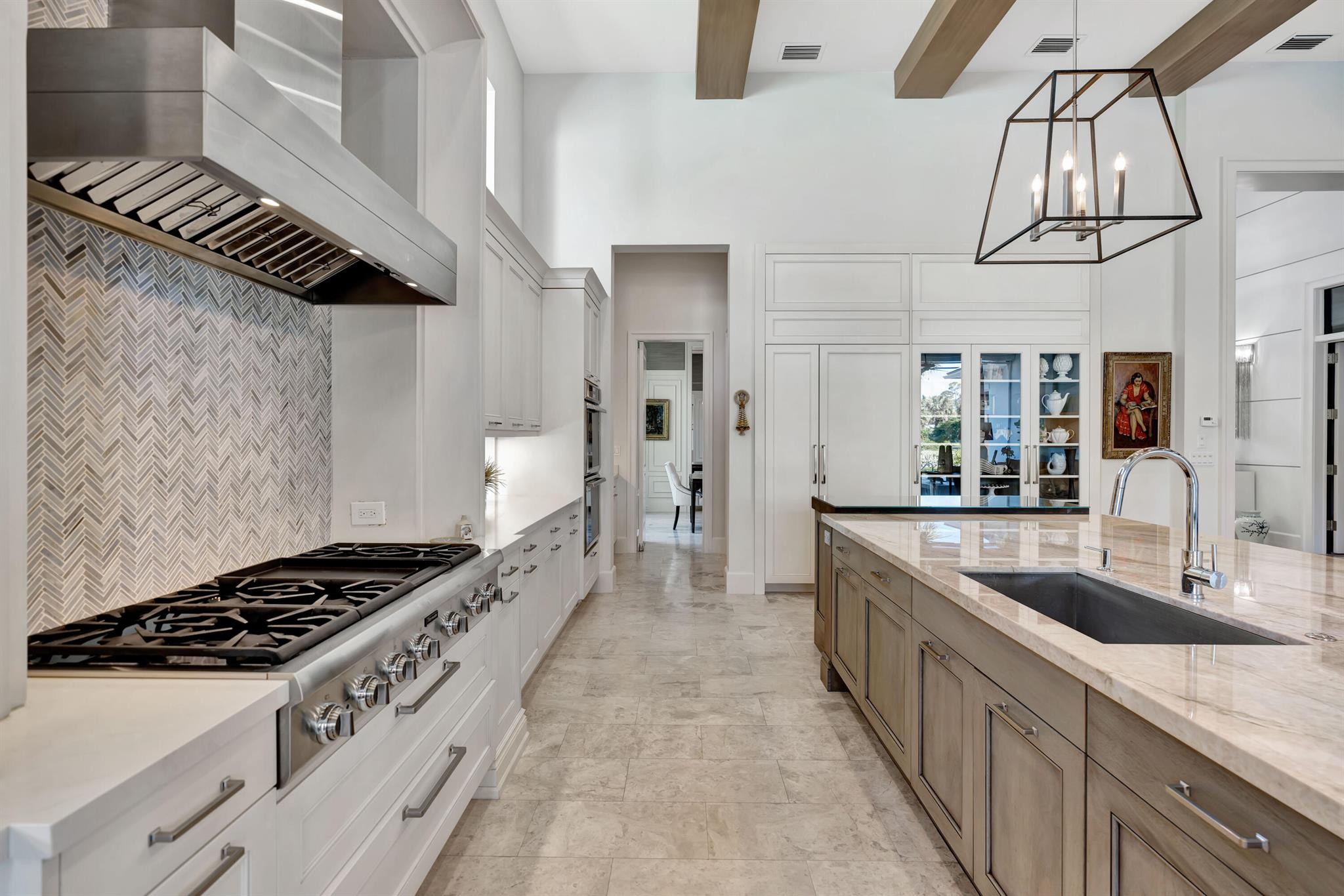 OLD PALM PL - Residential