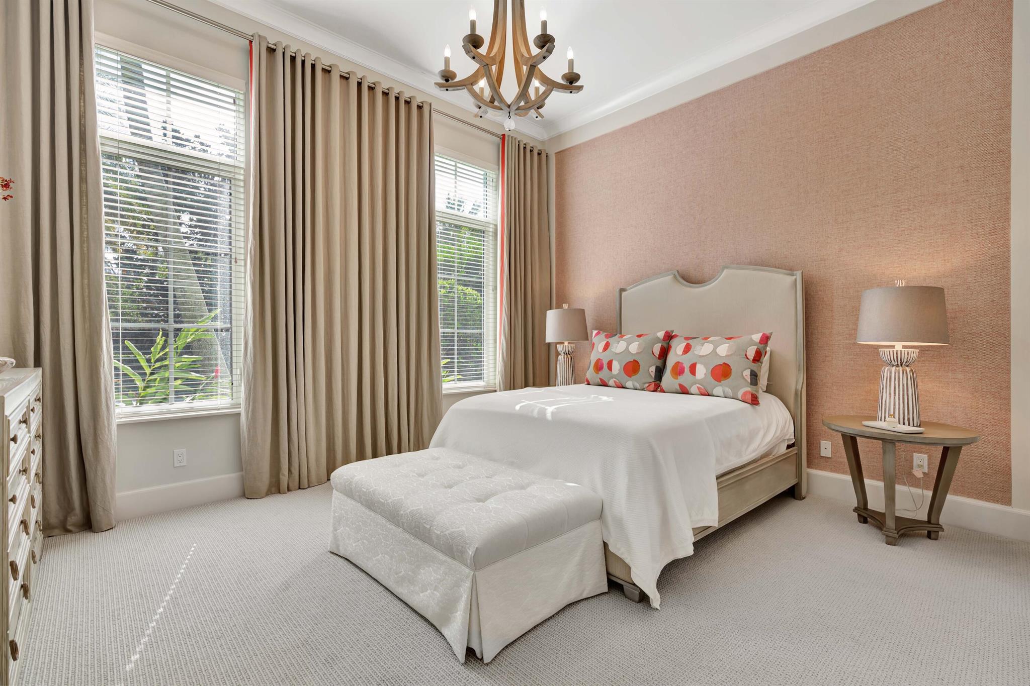 OLD PALM PL - Residential