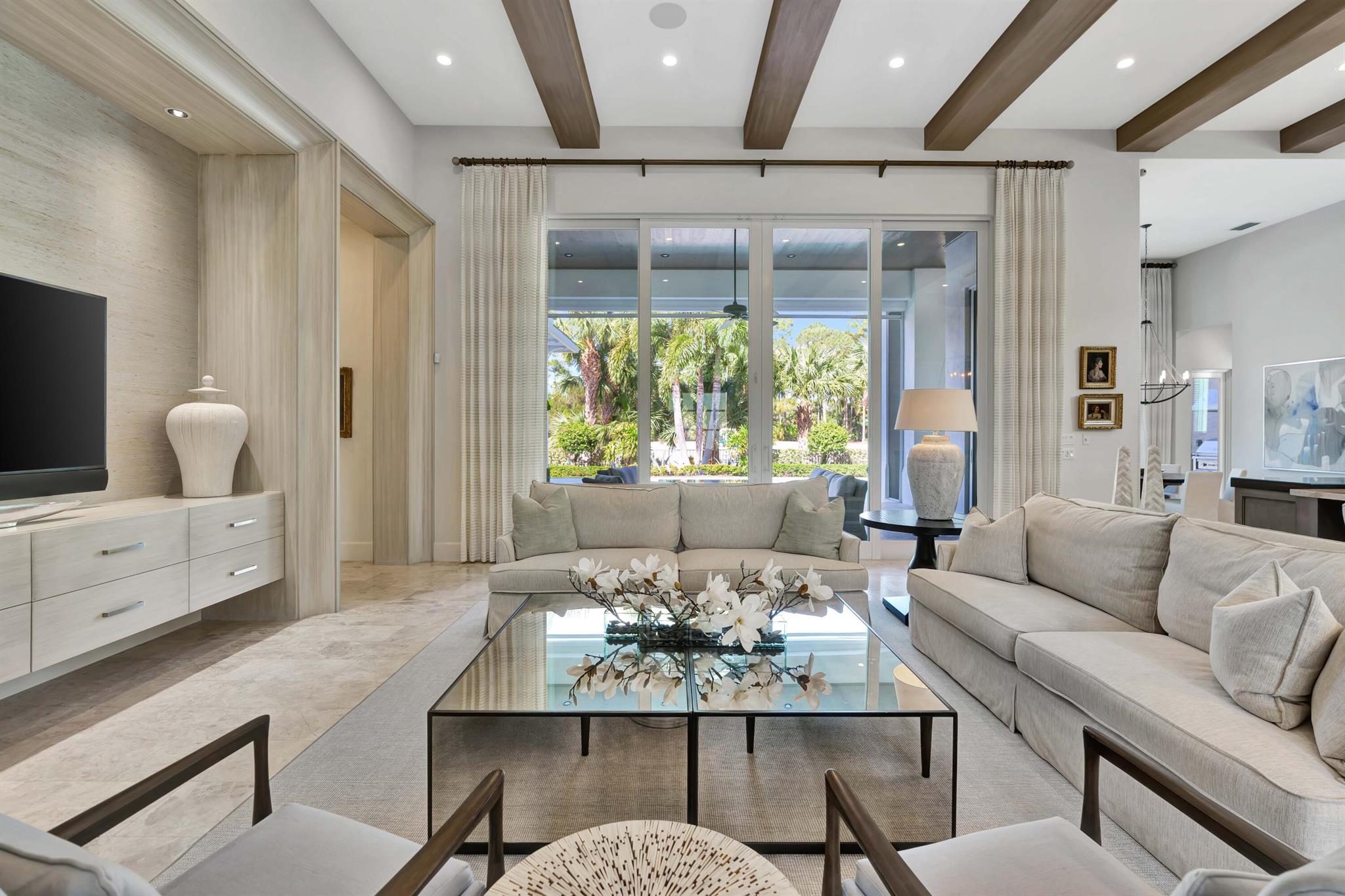OLD PALM PL - Residential