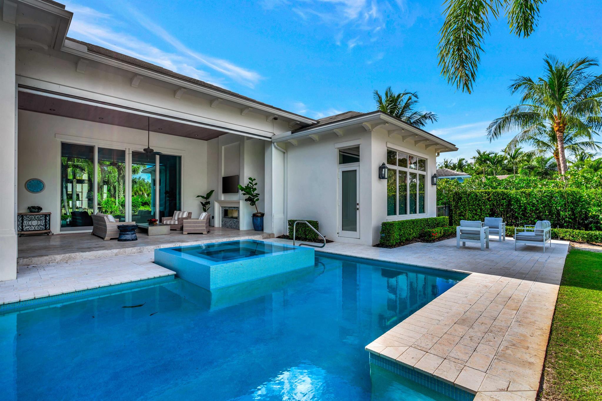 OLD PALM PL - Residential