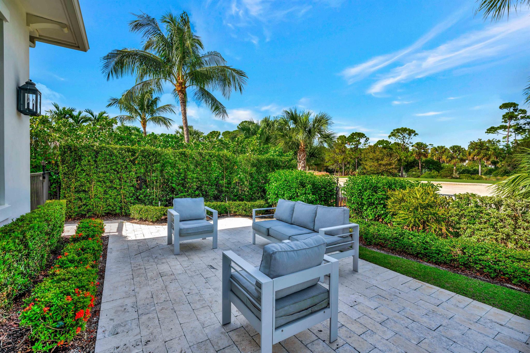 OLD PALM PL - Residential