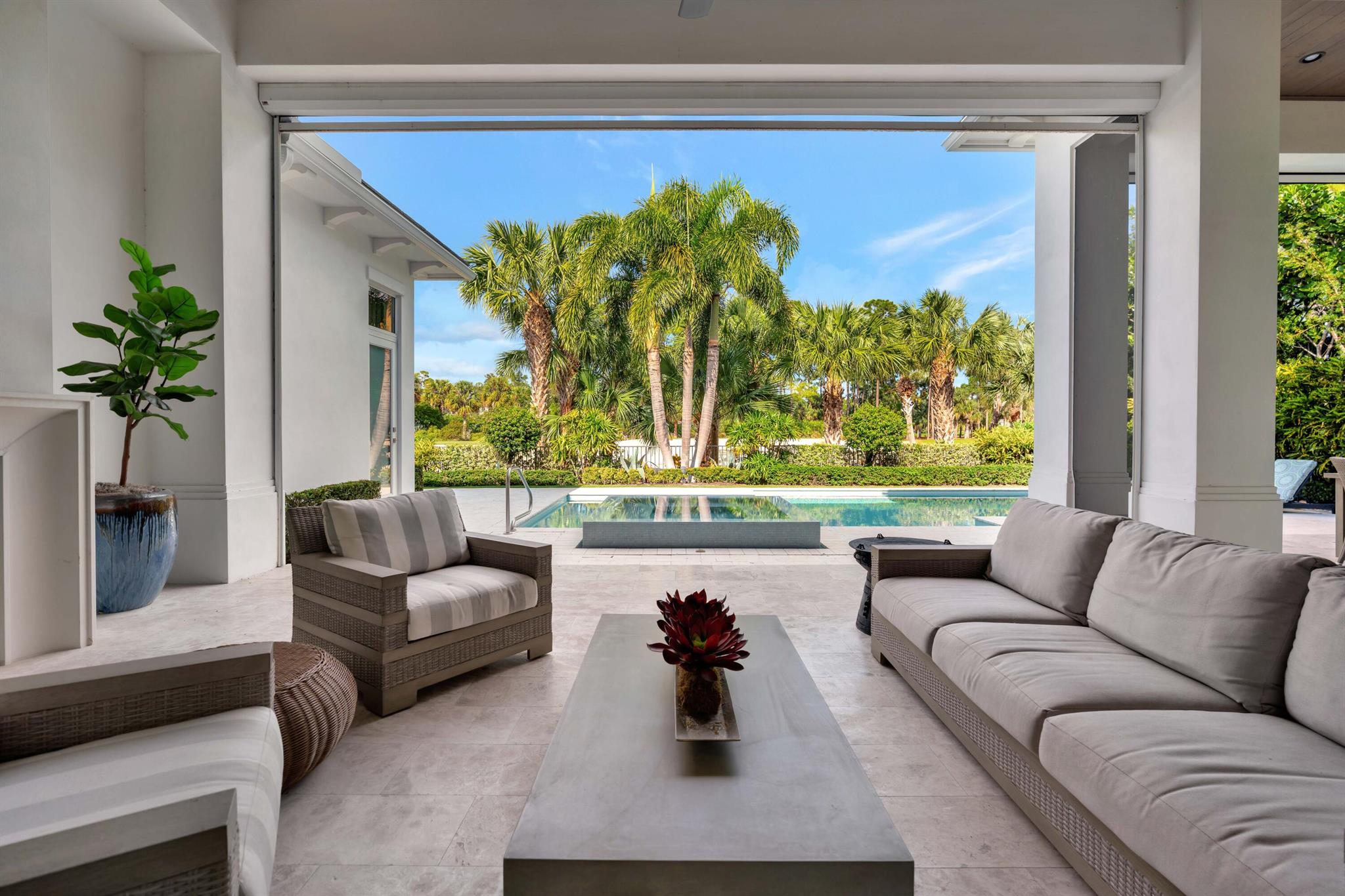 OLD PALM PL - Residential