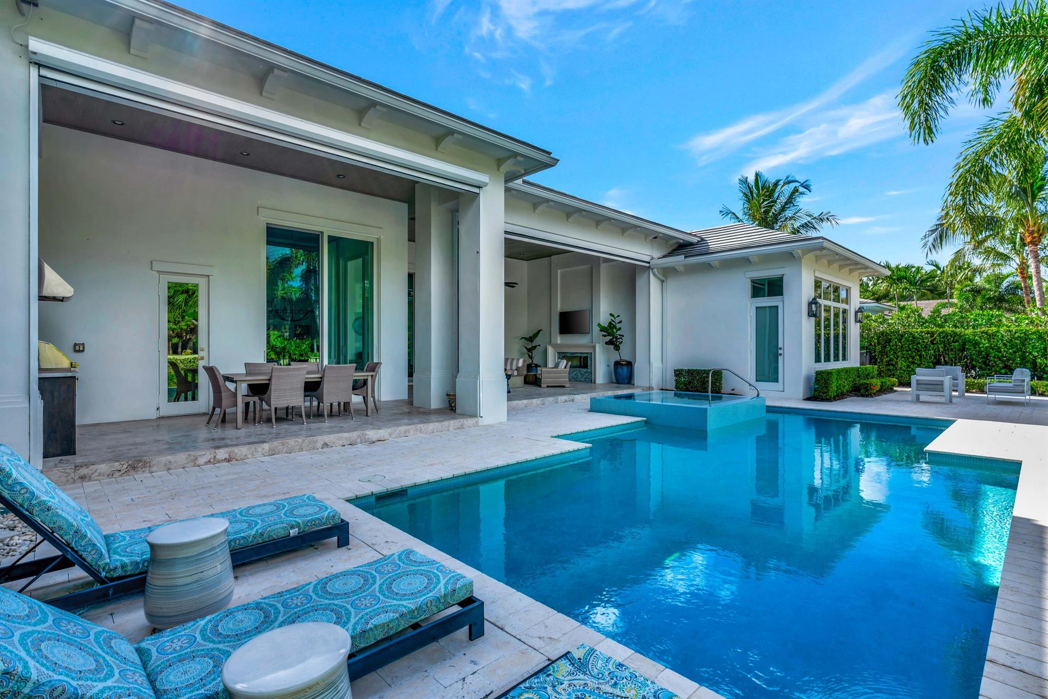 OLD PALM PL - Residential