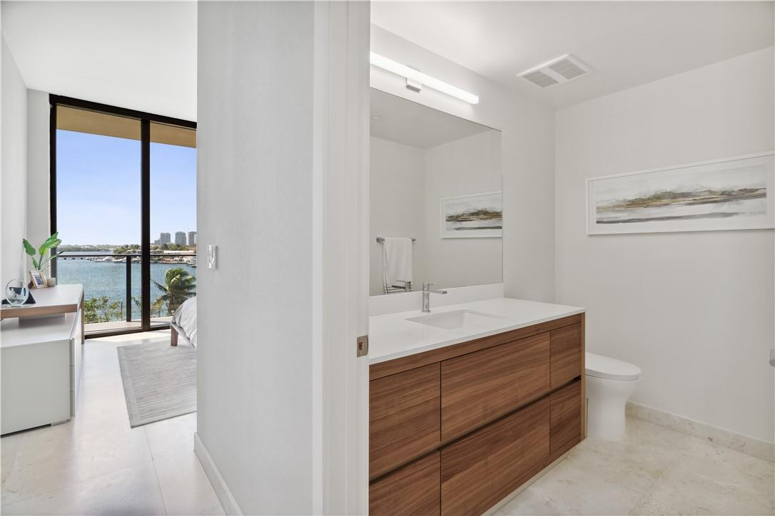 The Fairchild Condo - Residential