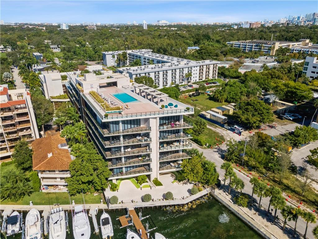 The Fairchild Condo - Residential