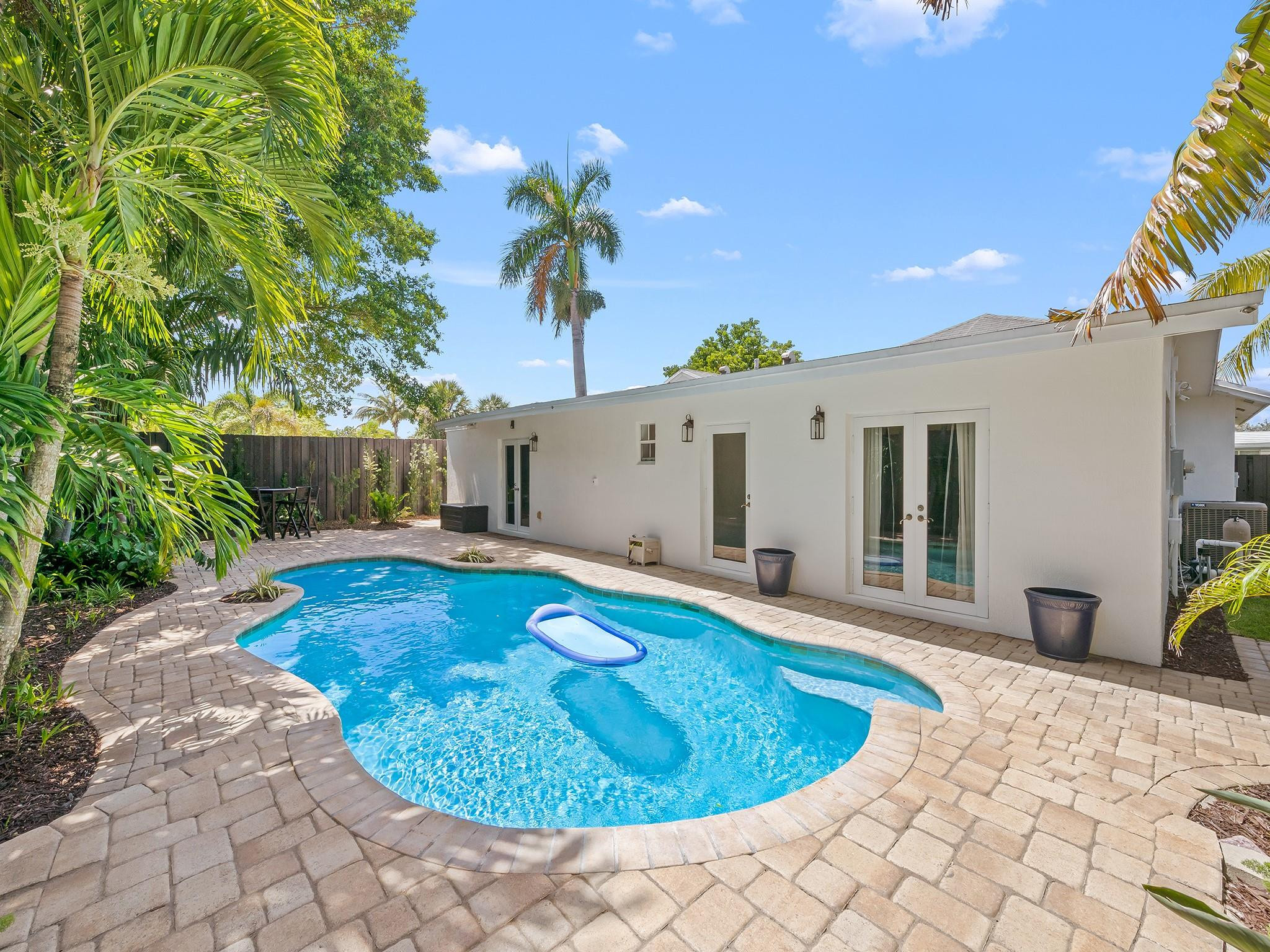 Babco Park 42-6 B - Residential