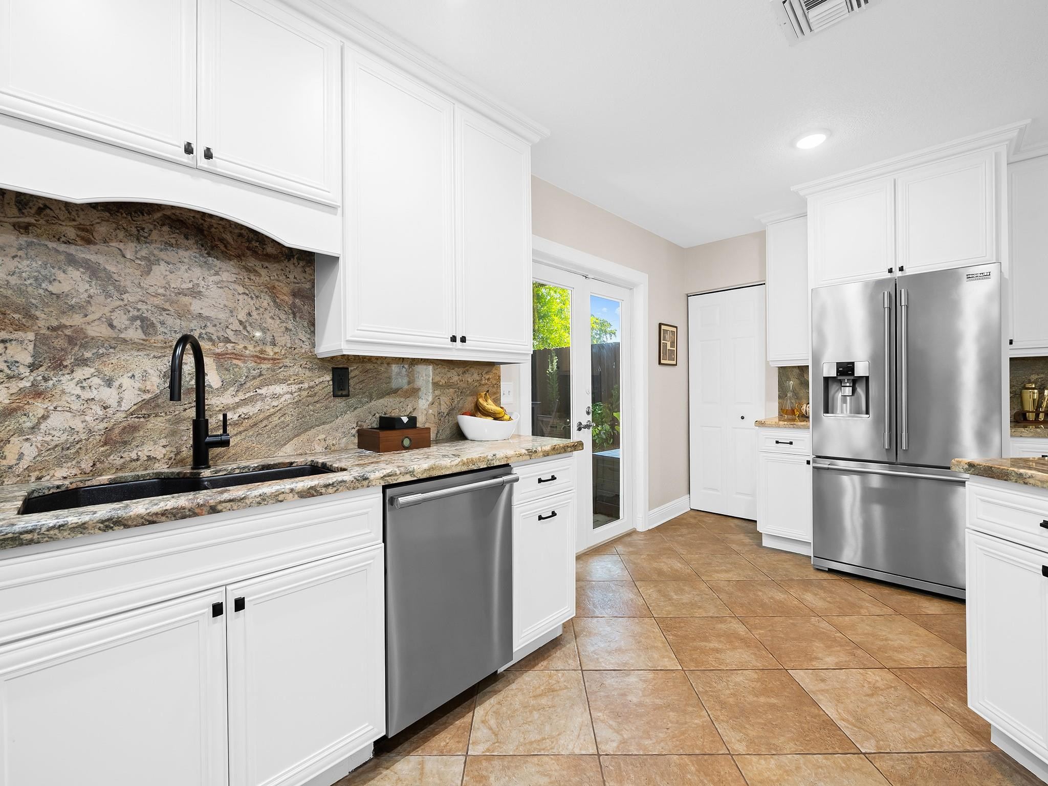 Babco Park 42-6 B - Residential