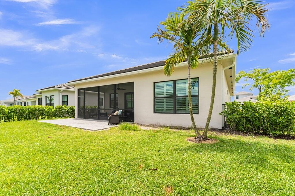 CRESSWIND PALM BEACH PHASE 3 - Residential