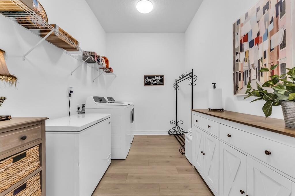 CRESSWIND PALM BEACH PHASE 3 - Residential
