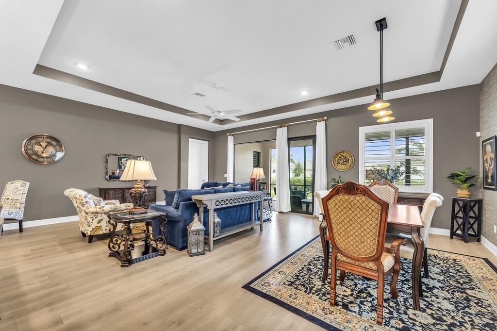 CRESSWIND PALM BEACH PHASE 3 - Residential