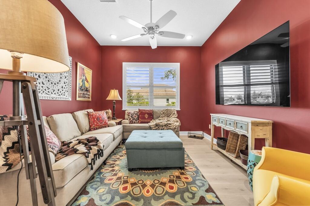 CRESSWIND PALM BEACH PHASE 3 - Residential