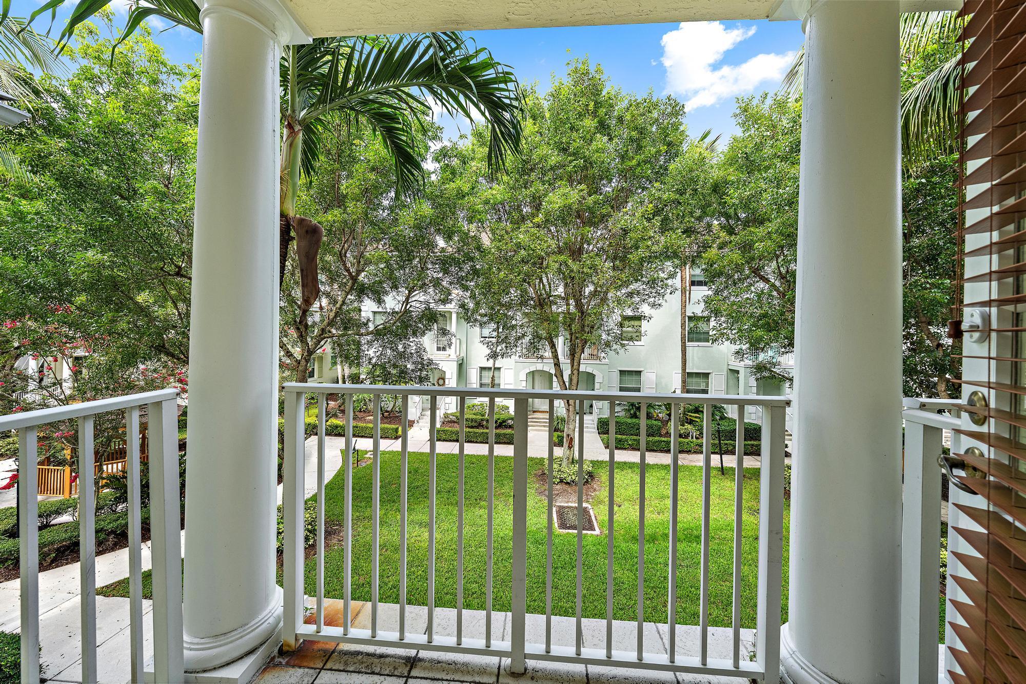 ABACOA TOWN CENTER 3 - Residential
