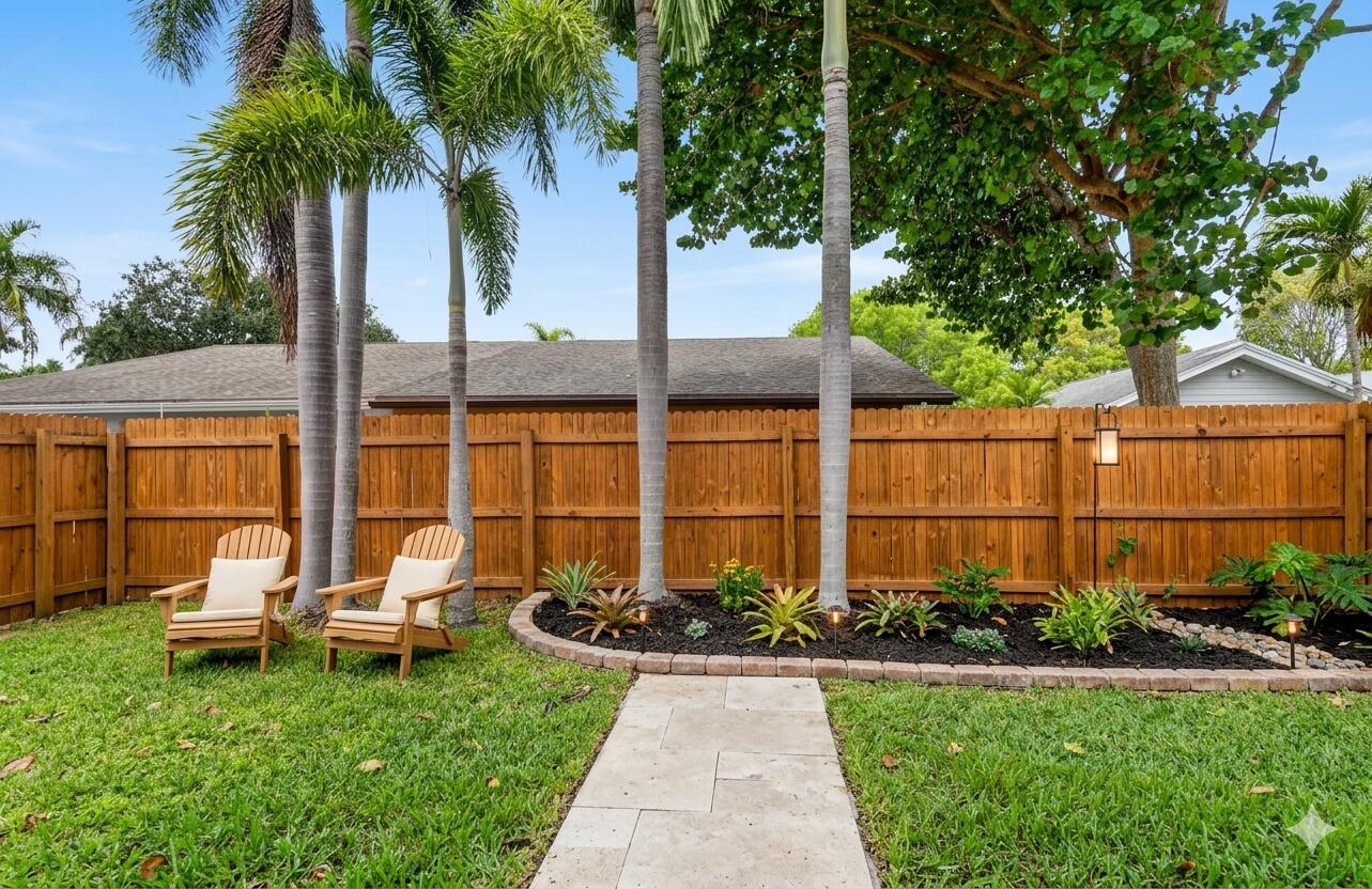 PARKWAY VILLAGE - Residential