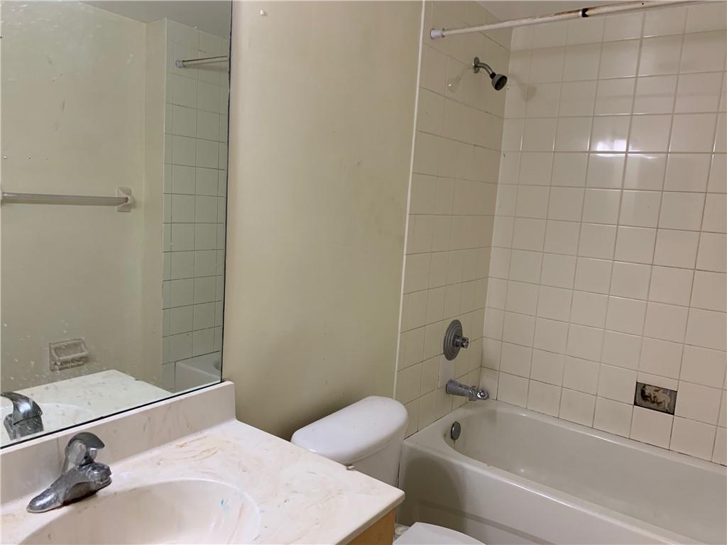 BELVEDERE ISLES CONDO - Residential