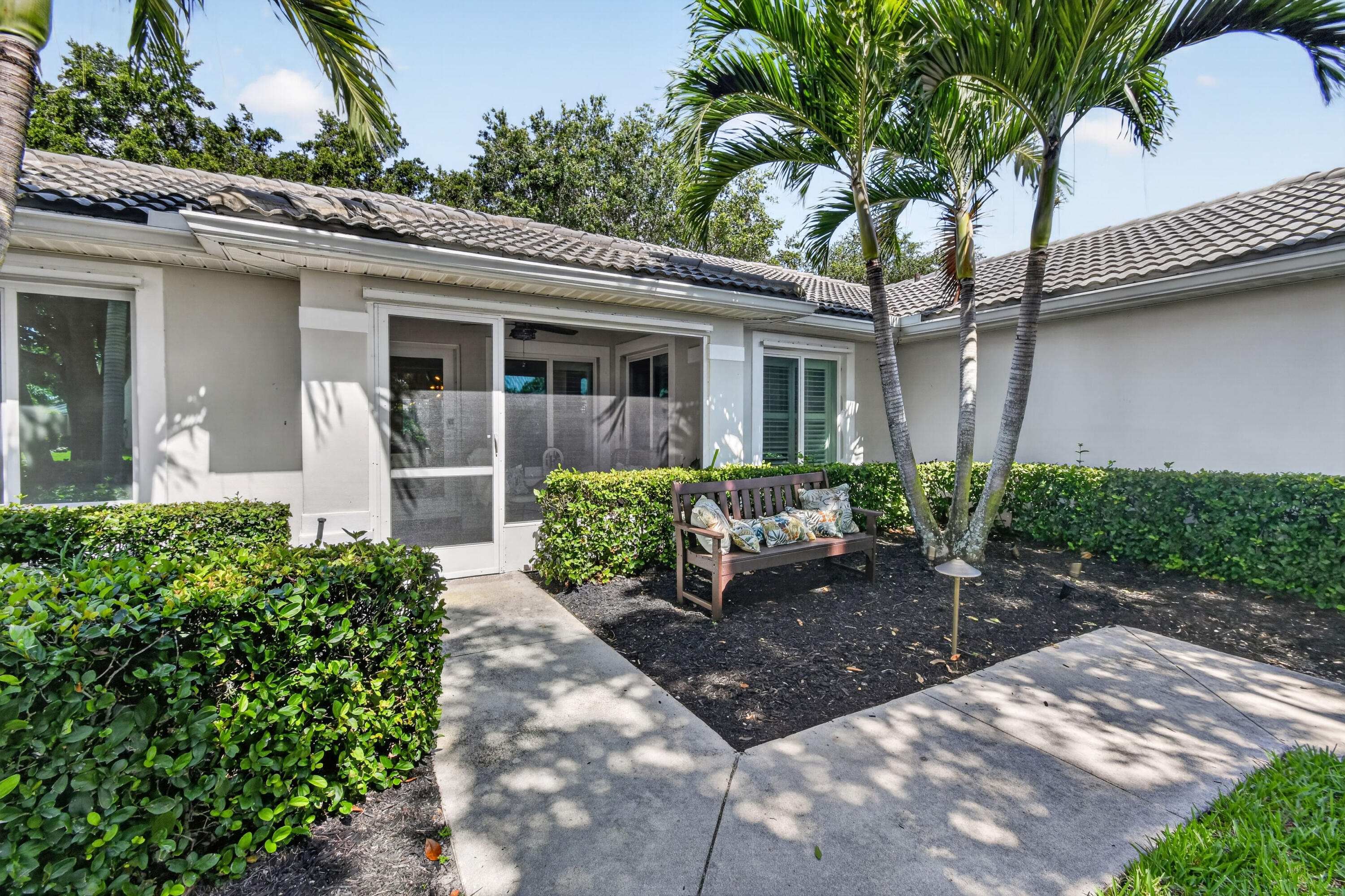 EGRET LANDING AT JUPITER - Residential