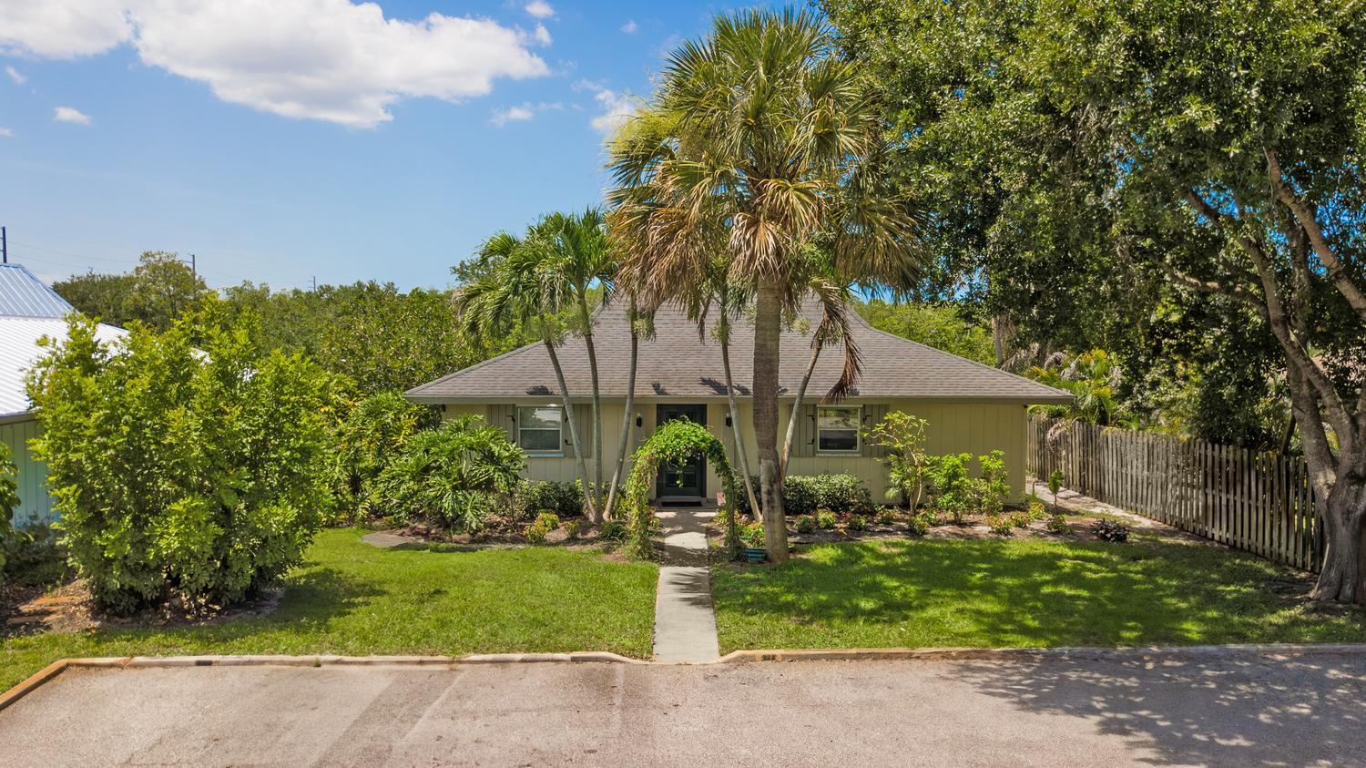 VILLAGE OAKS CONDO - Residential