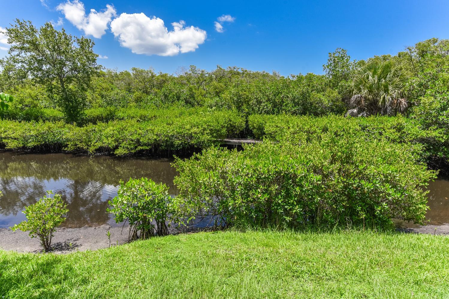 VILLAGE OAKS CONDO - Residential