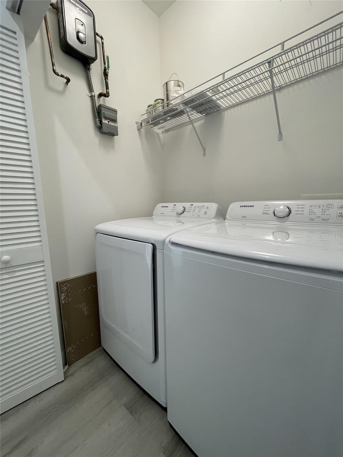 SAN SEBASTIAN TWNHSES - Residential Lease