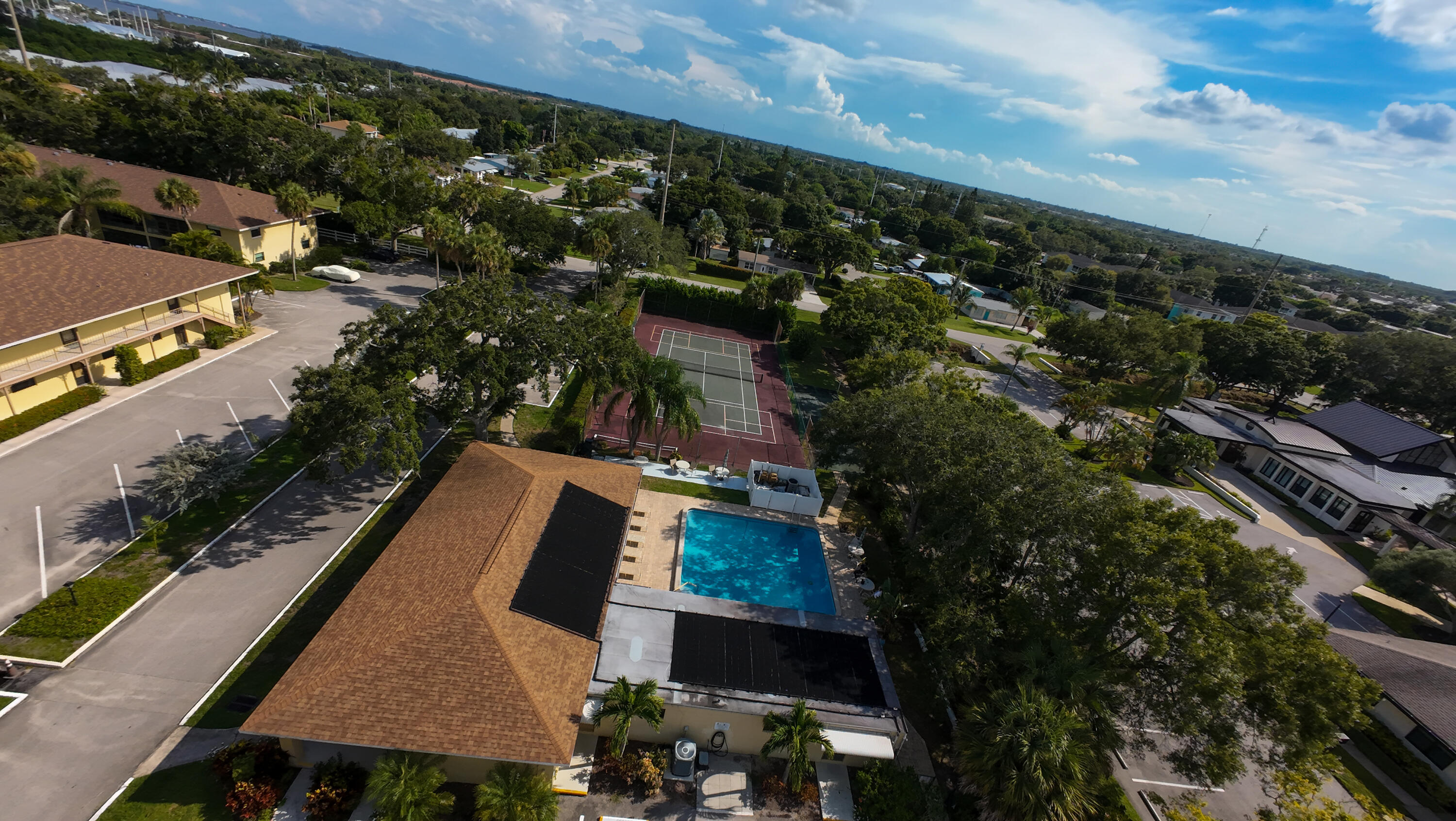 OAK PARK TERRACE - Residential
