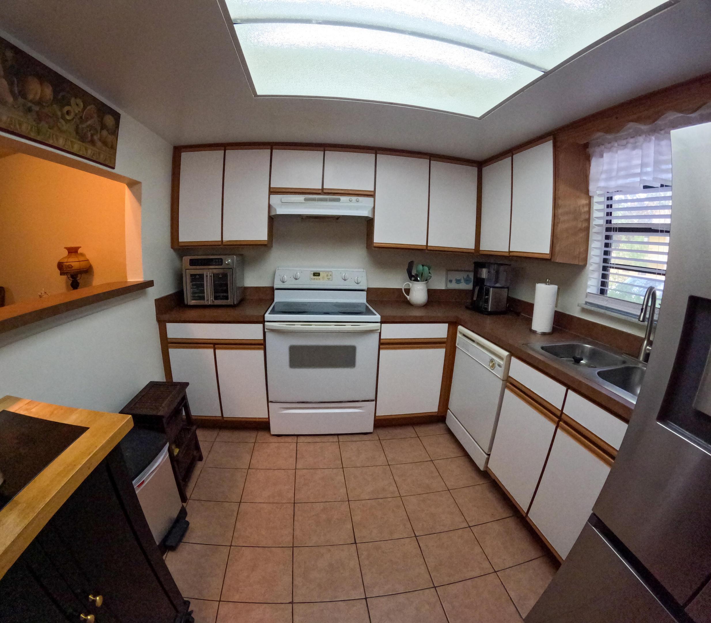 OAK PARK TERRACE - Residential