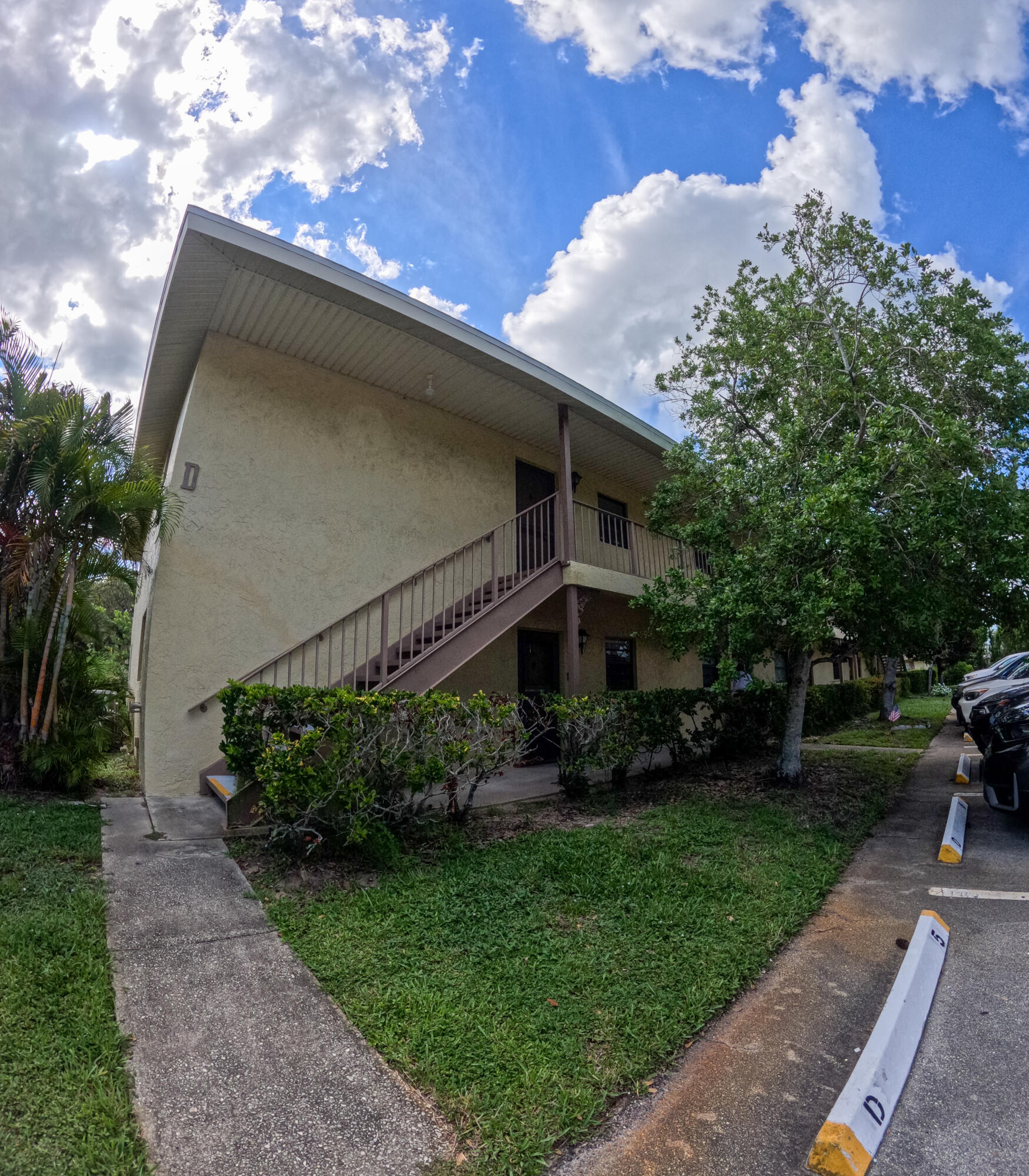 OAK PARK TERRACE - Residential