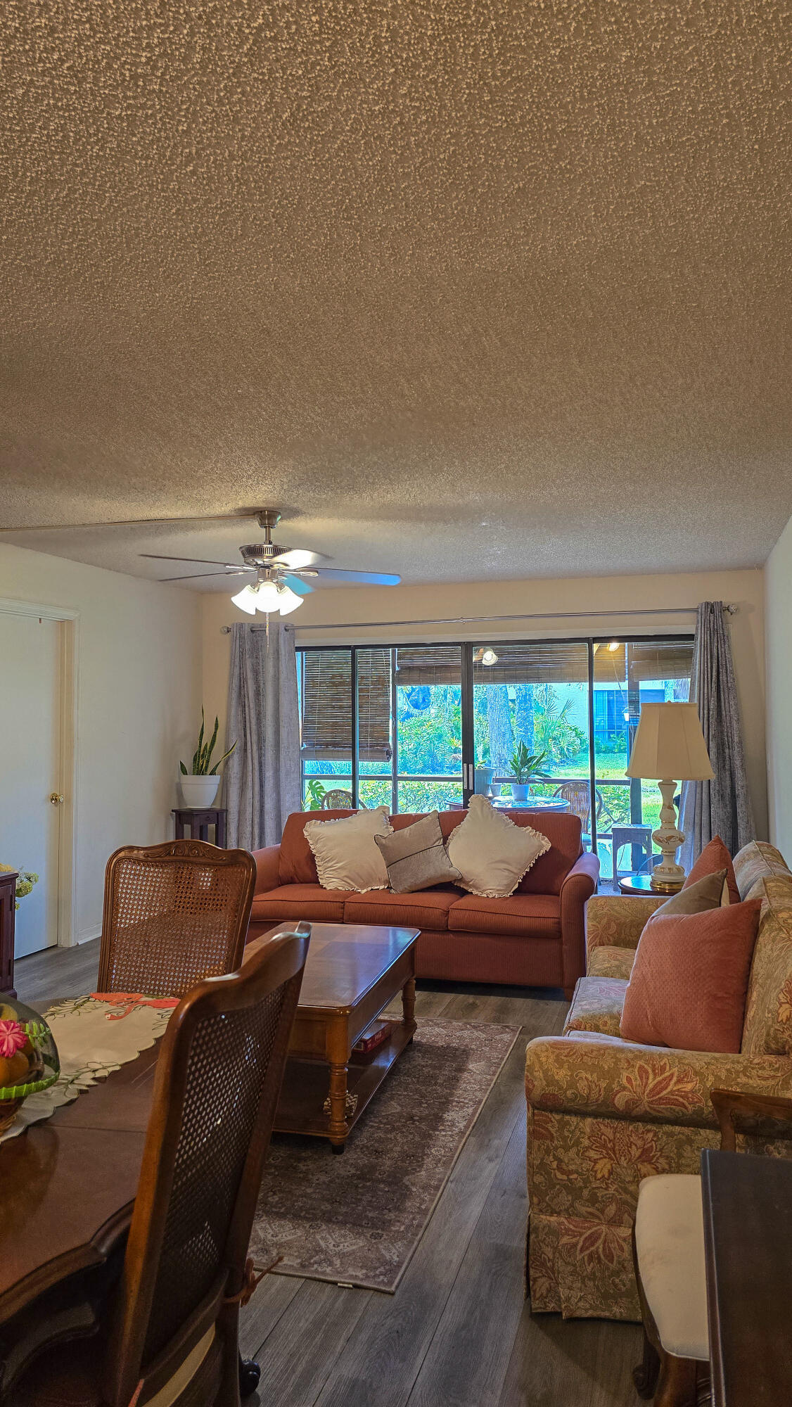 OAK PARK TERRACE - Residential