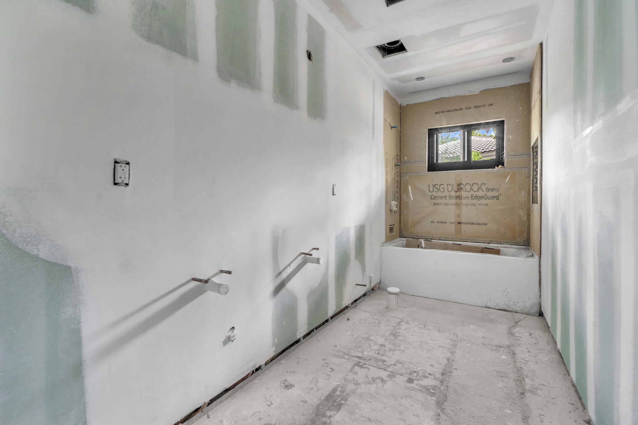 HOLLYWOOD HILLS NORTH SEC ONE - Residential