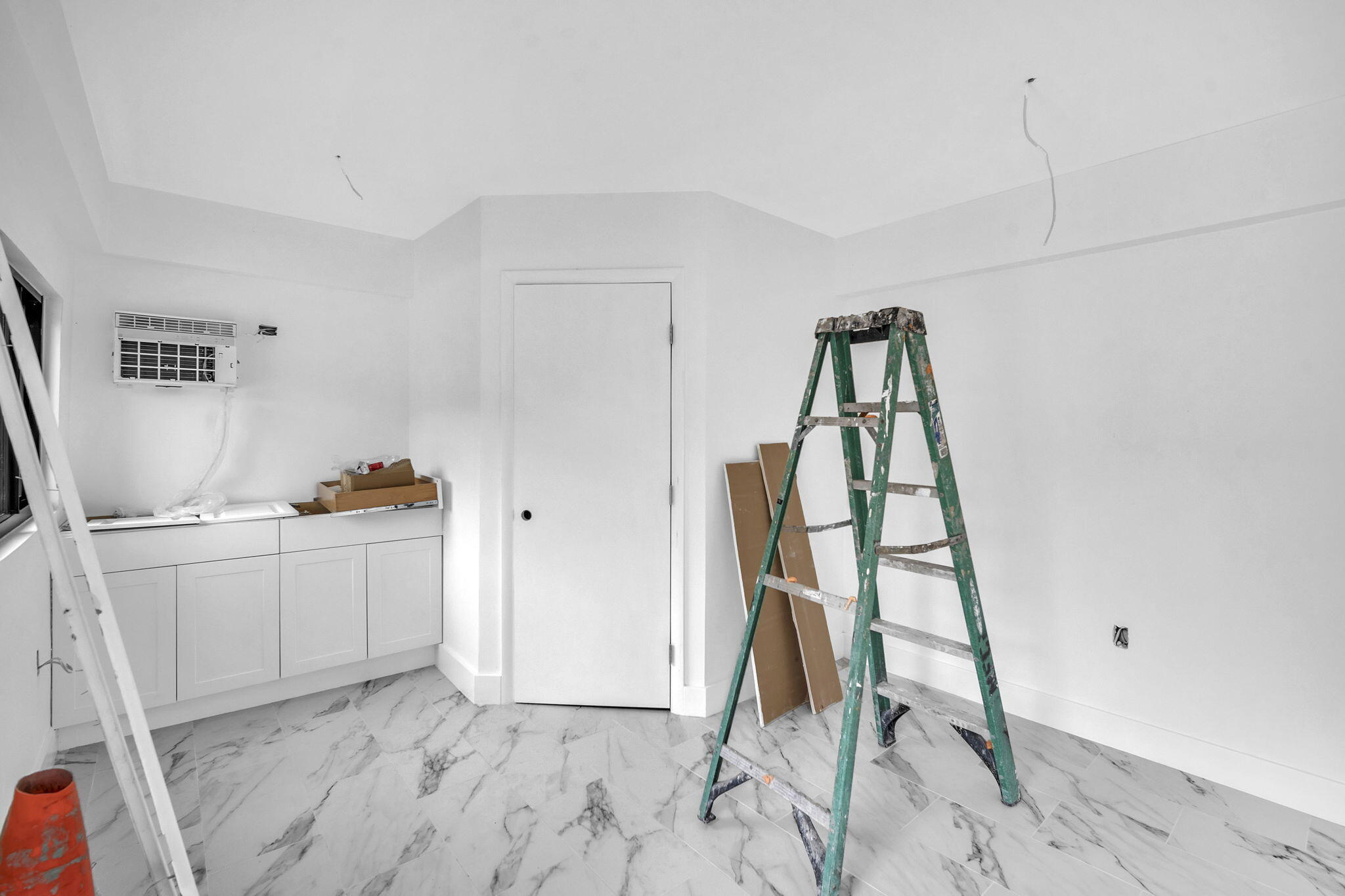 HOLLYWOOD HILLS NORTH SEC ONE - Residential