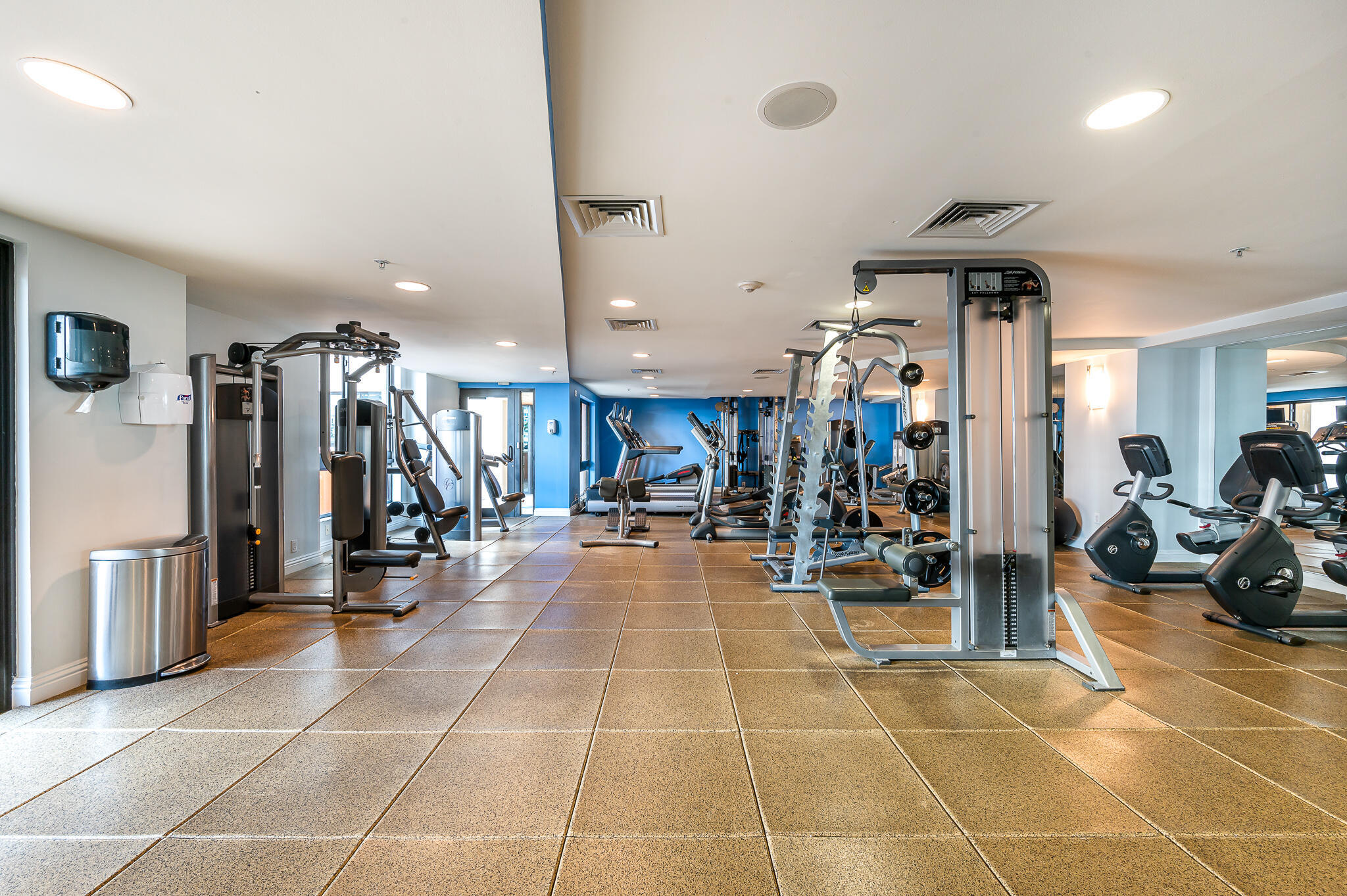WAVERLY AT LAS OLAS CONDO - Residential