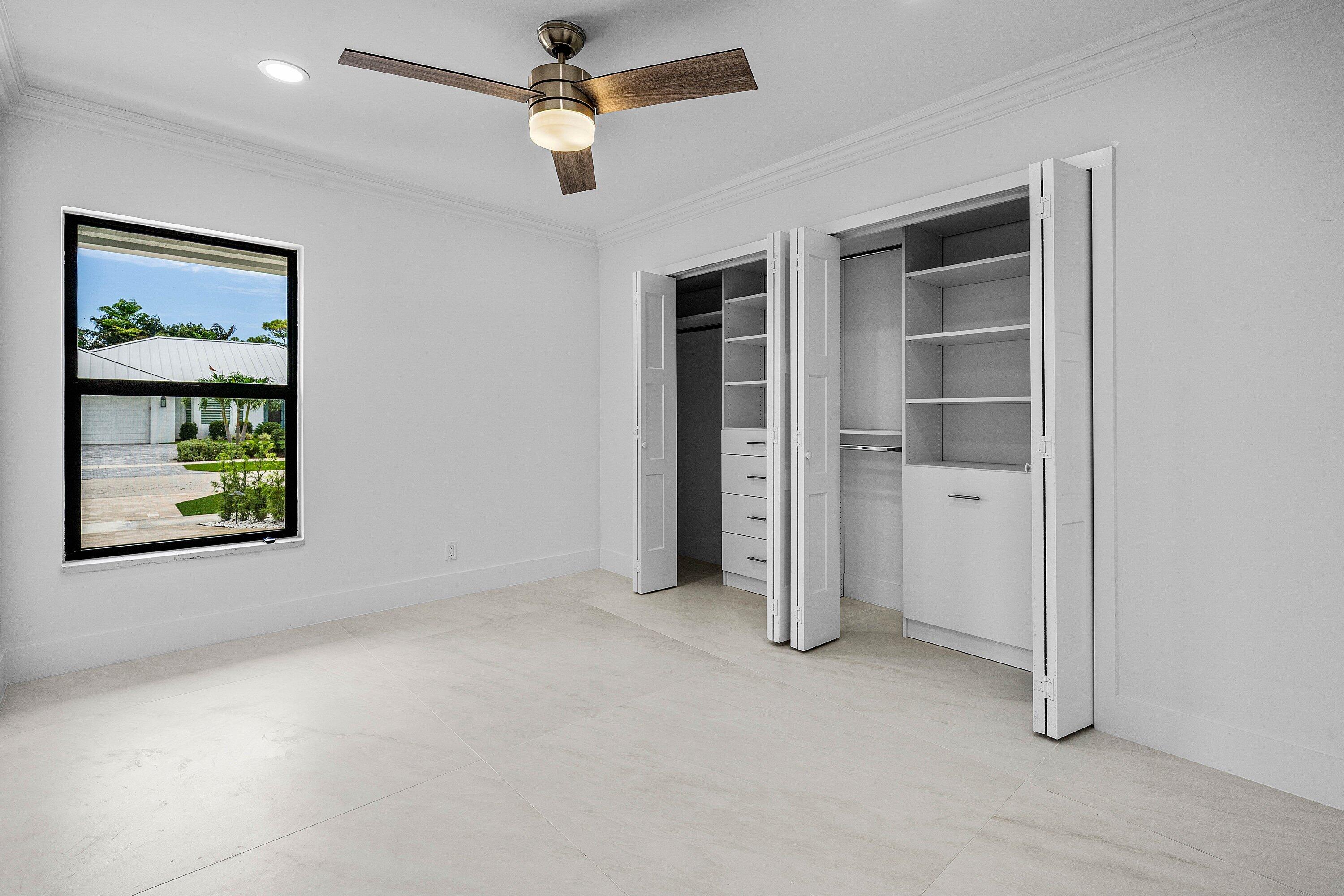 HILLSBORO PARK - Residential